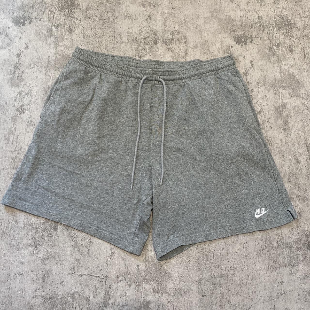 Nike Grey Nike shorts Baggy rap hip hop summer vacation Size US 34 / EU 50 - 1 Thumbnail