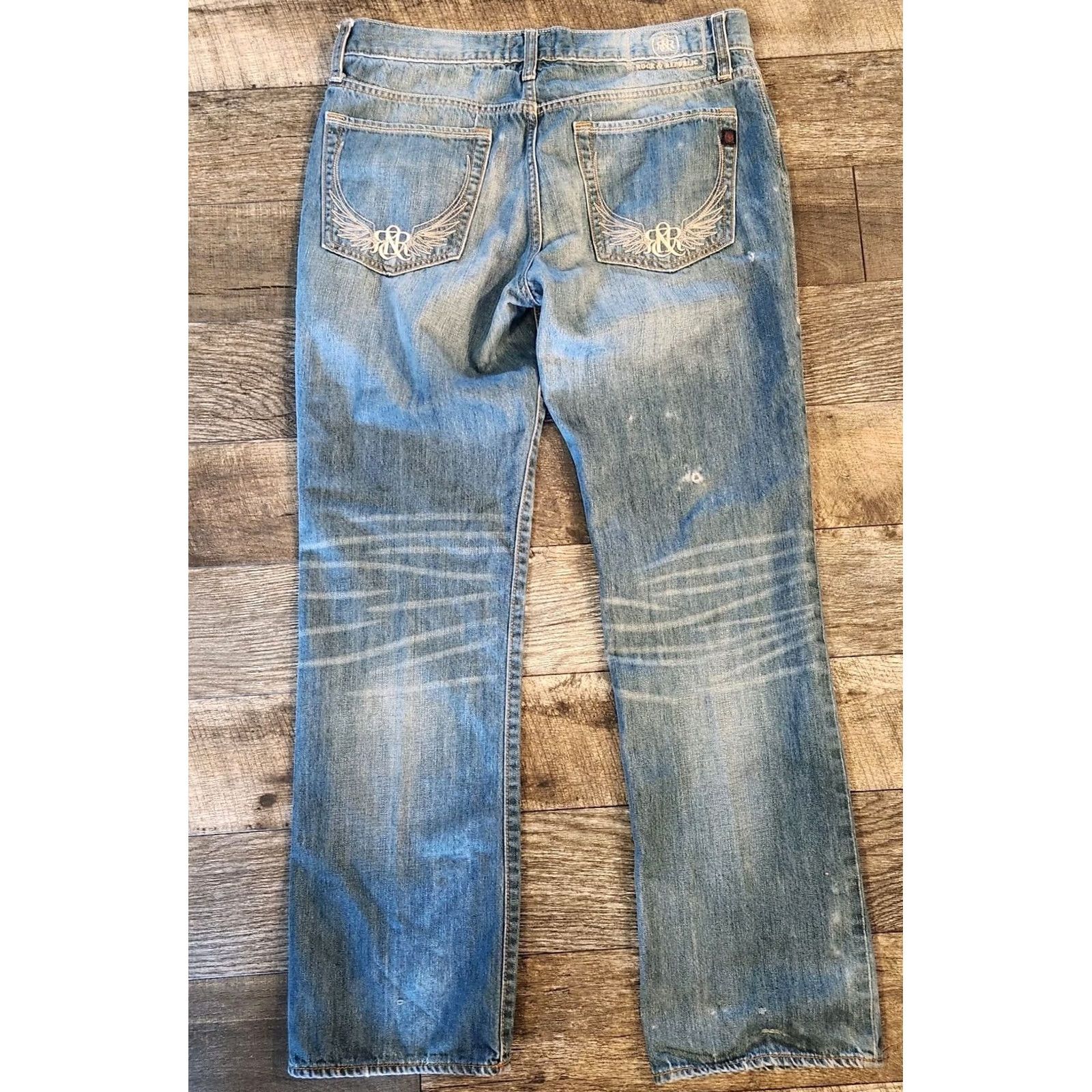 Vintage Rock & Republic Jeans Mens 34x32 Blue Denim Whiskered Distressed Straight Leg Mens Jeans Regular Fit Blue Distressed 5-Pocket Denim Straight Leg Mens Size US 34 / EU 50 - 6 Thumbnail