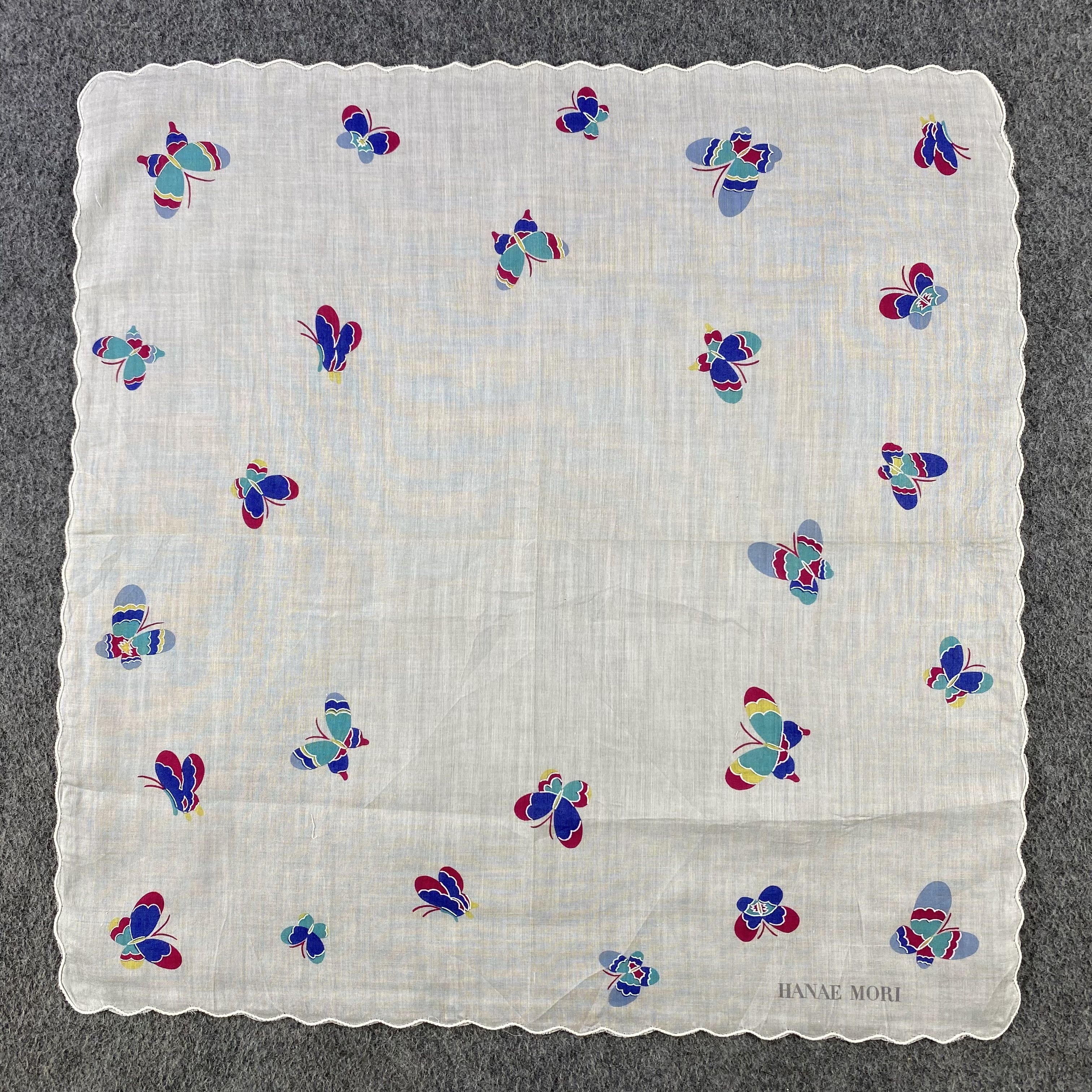 Hanae Mori Hanae Mori Handkerchief/Neckerchief/Bandana HC661 Size ONE SIZE - 1 Thumbnail