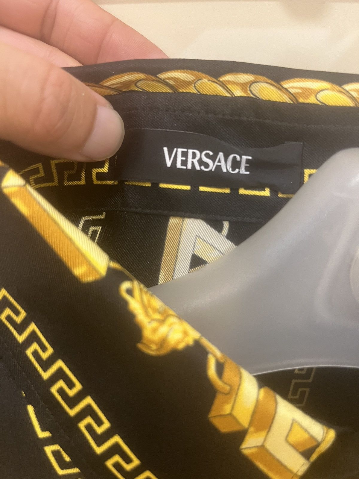 Versace chain print silk.shirt size48 Size US M / EU 48-50 / 2 - 7 Thumbnail