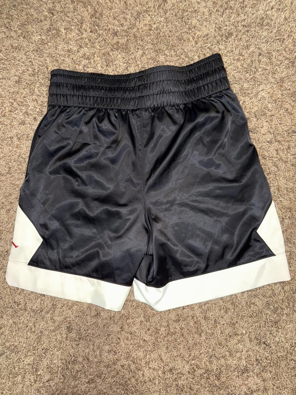 Nike UNRELEASED Air Jordan NBA Chicago Bulls Diamond Shorts Sample Size US 32 / EU 48 - 8 Thumbnail