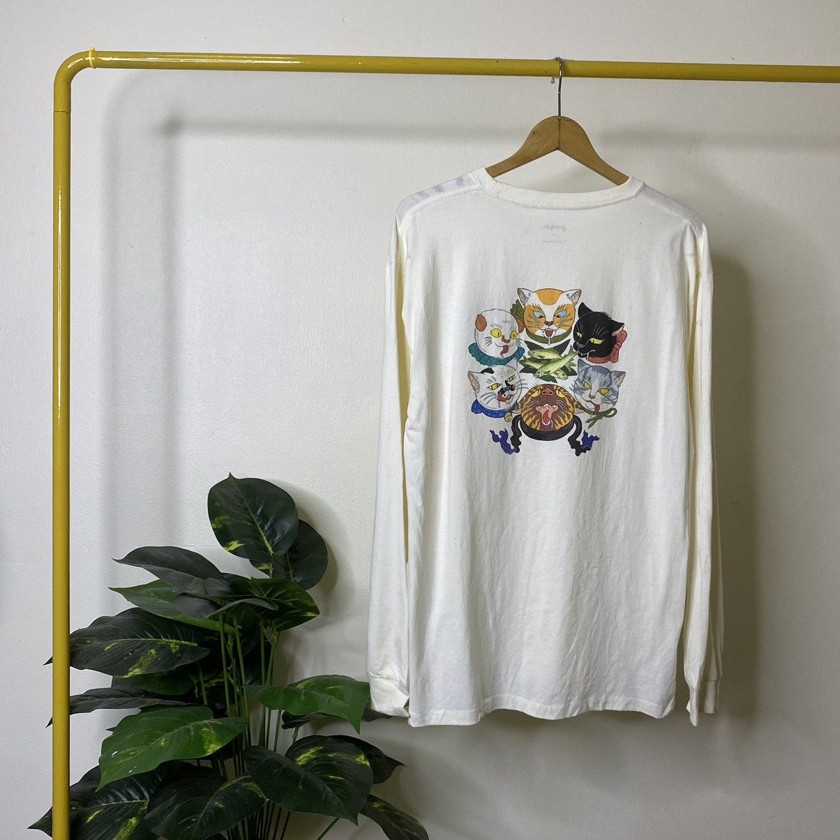 Japanese Brand Graniph x Ayako Ishiguro Artwork LS T Shirt Size US M / EU 48-50 / 2 - 1 Thumbnail