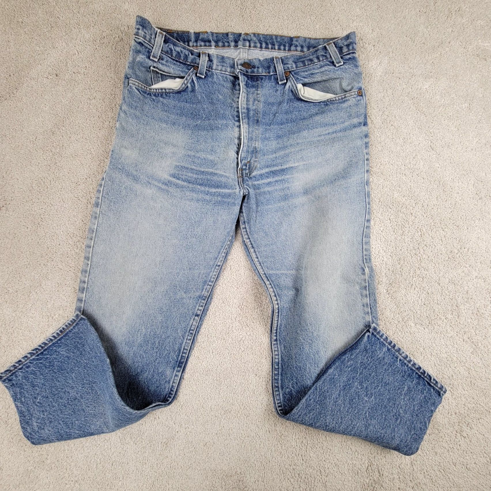 VINTAGE Levi's 585 Jeans Mens 36x29 Orange Tab Straight Leg Light Wash Denim Jeans 5-Pocket Design Regular Blue USA 80s 90s Retro American Mens Jeans