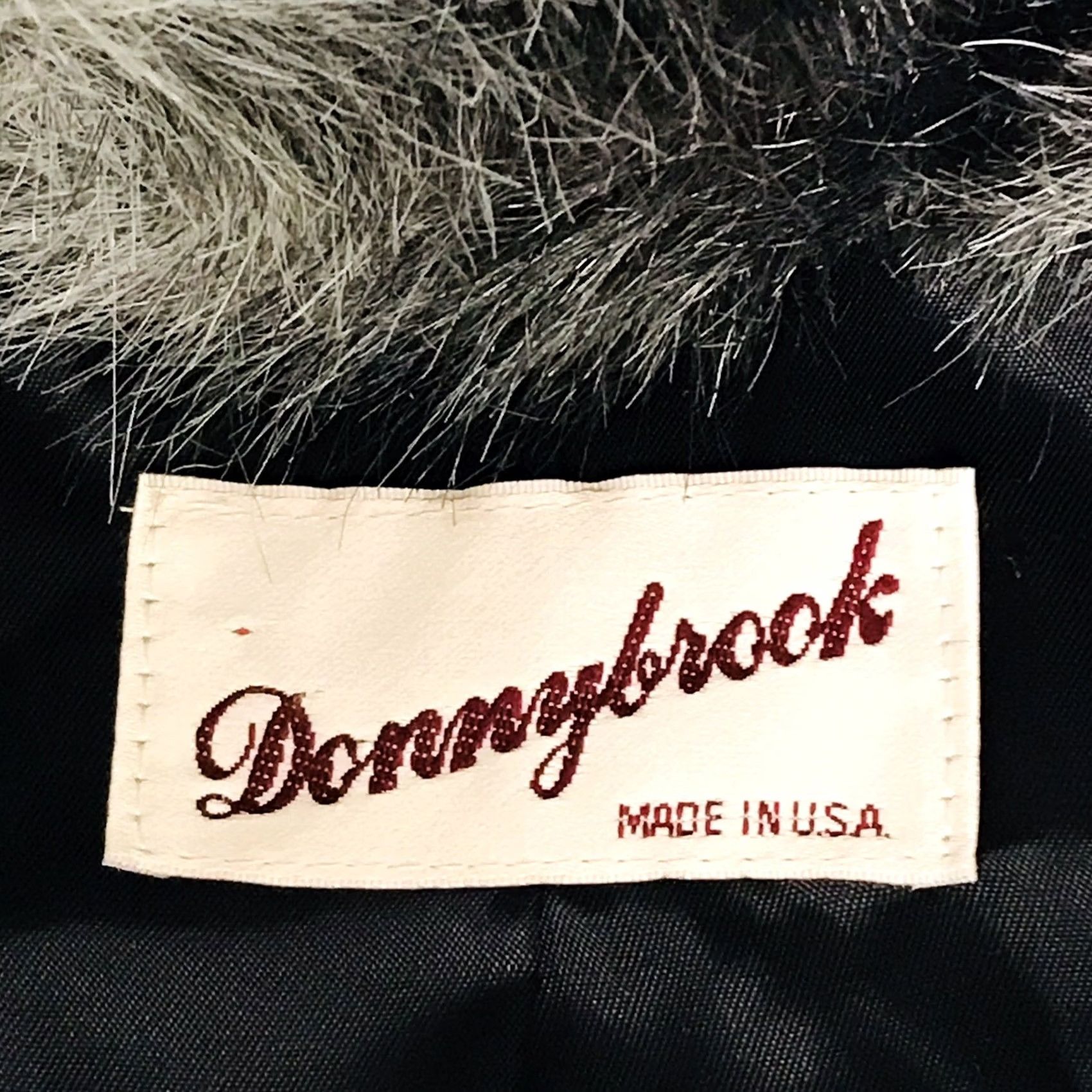 Vintage VINTAGE Donnybrook Gray/Black Faux Fox Fur Tier Oversized Coat ILGWU USA 9 M Satin Lined Dry Clean Only Pockets Union-Made Womens Jacket Size M / US 6-8 / IT 42-44 - 3 Thumbnail