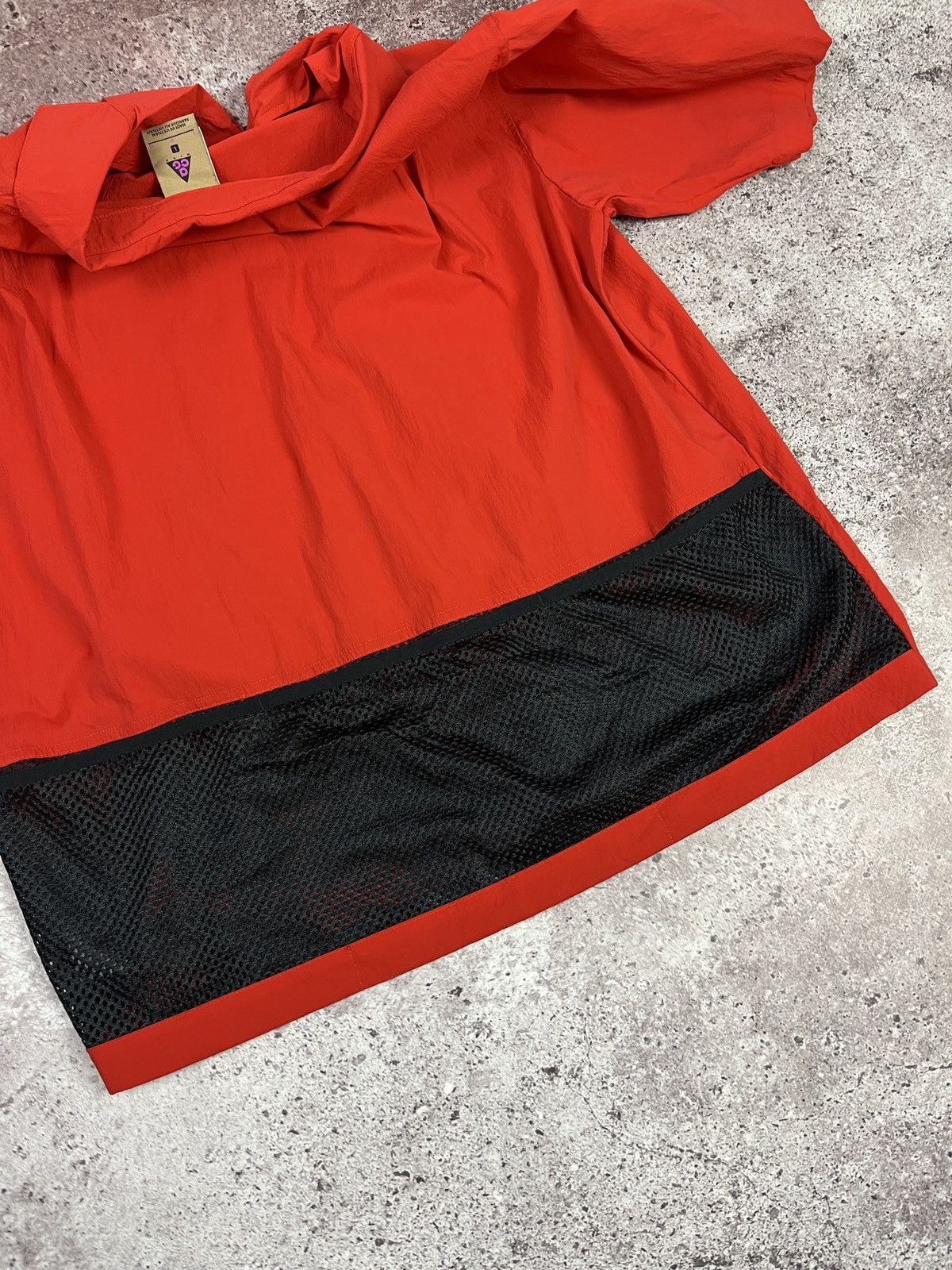 Nike ACG Nike ACG Technical Zip Shirt Red Mesh Panel Utility Outdoor Size US L / EU 52-54 / 3 - 4 Thumbnail