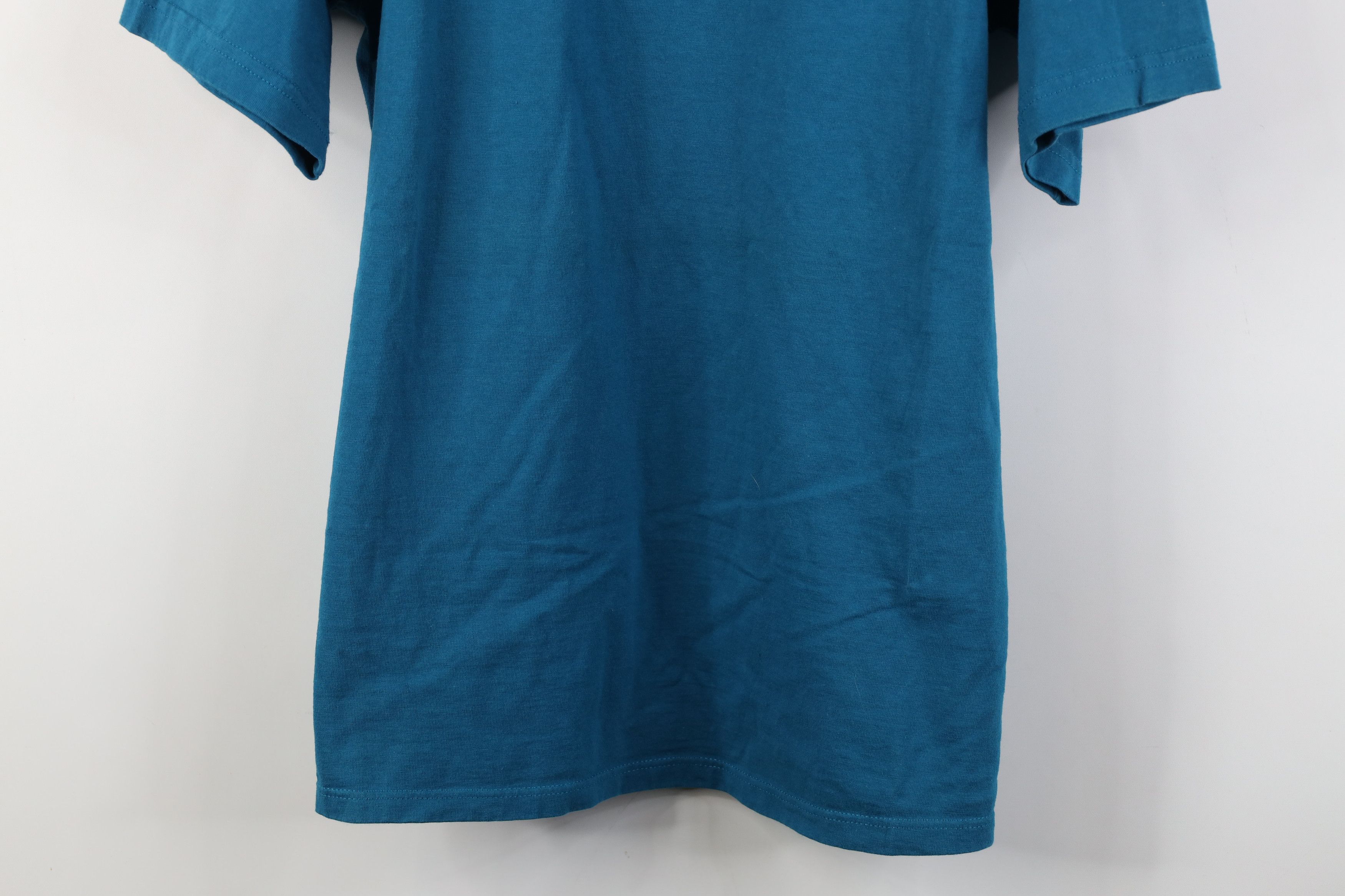 Vintage Vintage 90s Streetwear Heavyweight Cotton T-Shirt Blue USA Size US L / EU 52-54 / 3 - 3 Thumbnail