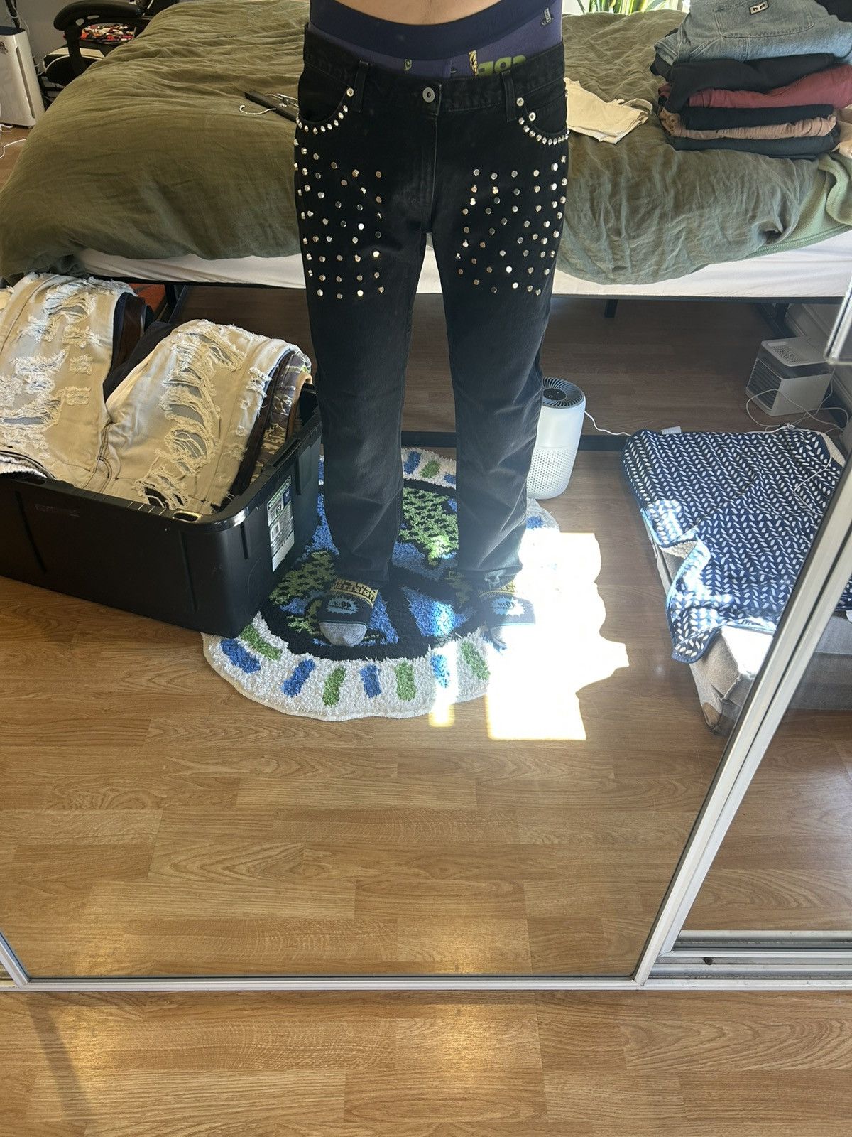 Siberia Hills Siberia hills - black studded jeans price is final Size US 34 / EU 50 - 4 Thumbnail