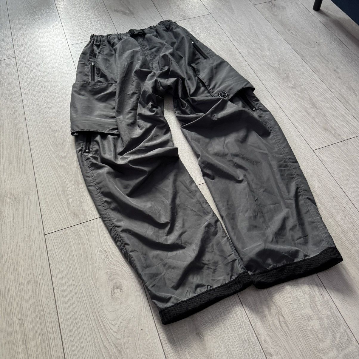 Nike Vintage nike track pants y2k gorpcore sweatpants parachute Size US 32 / EU 48 - 1 Thumbnail
