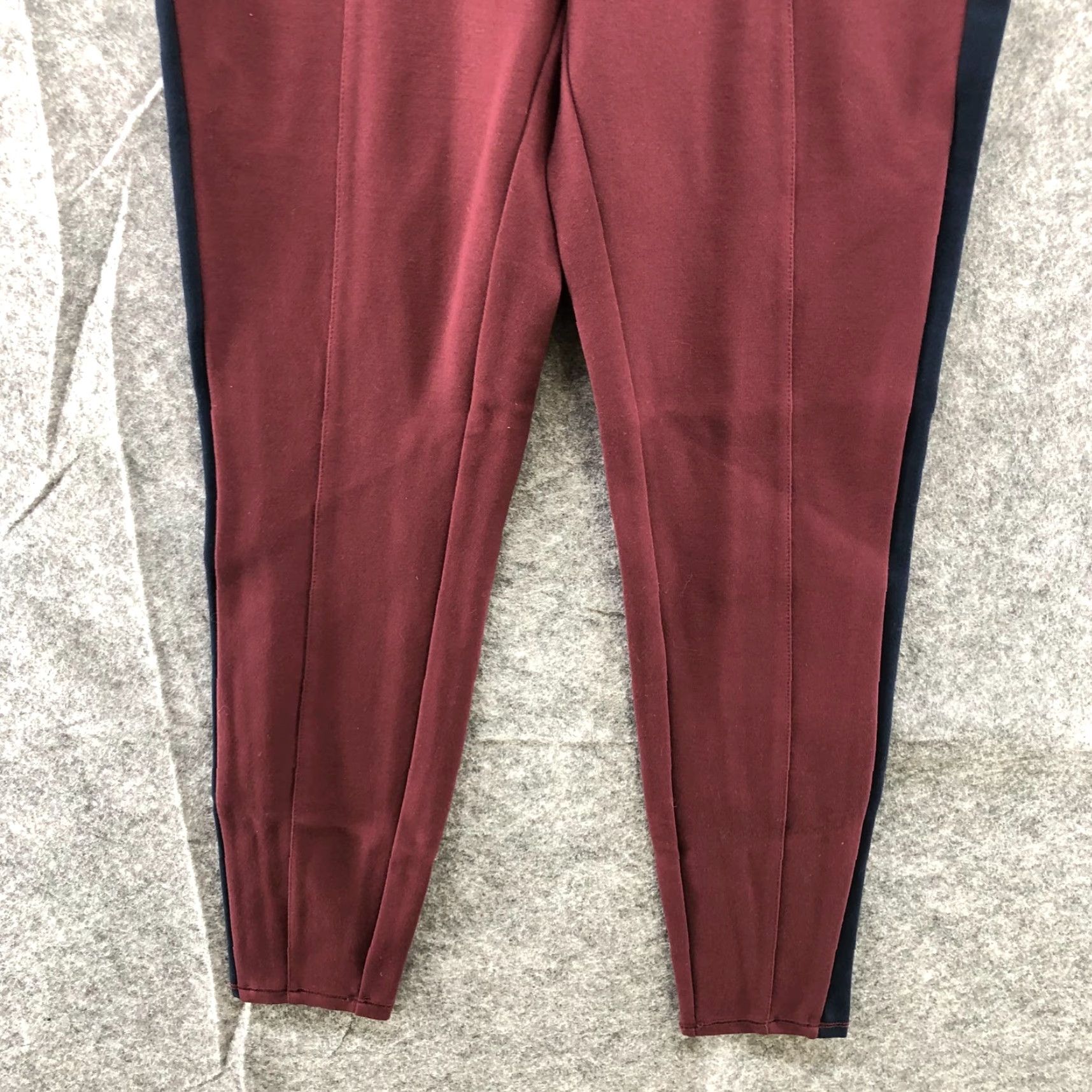 Abercrombie & Fitch Abercrombie & Fitch Leggings Womens S Red Burgundy High Rise Yoga Workout Size 28" / US 6 / IT 42 - 4 Thumbnail