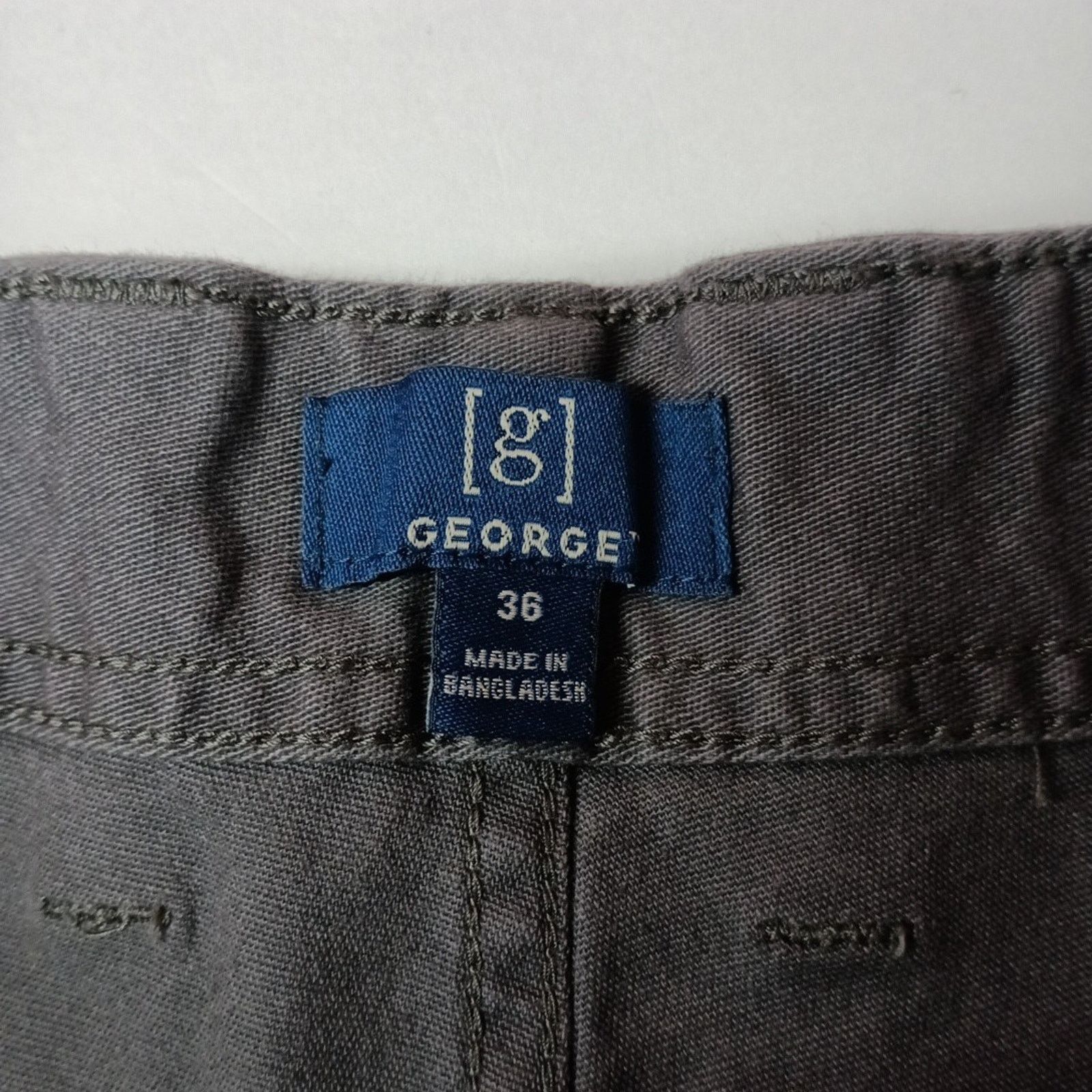George George Cargo Shorts Men's Size 36 Gray Flat Front 10" Inseam Size US 36 / EU 52 - 2 Thumbnail