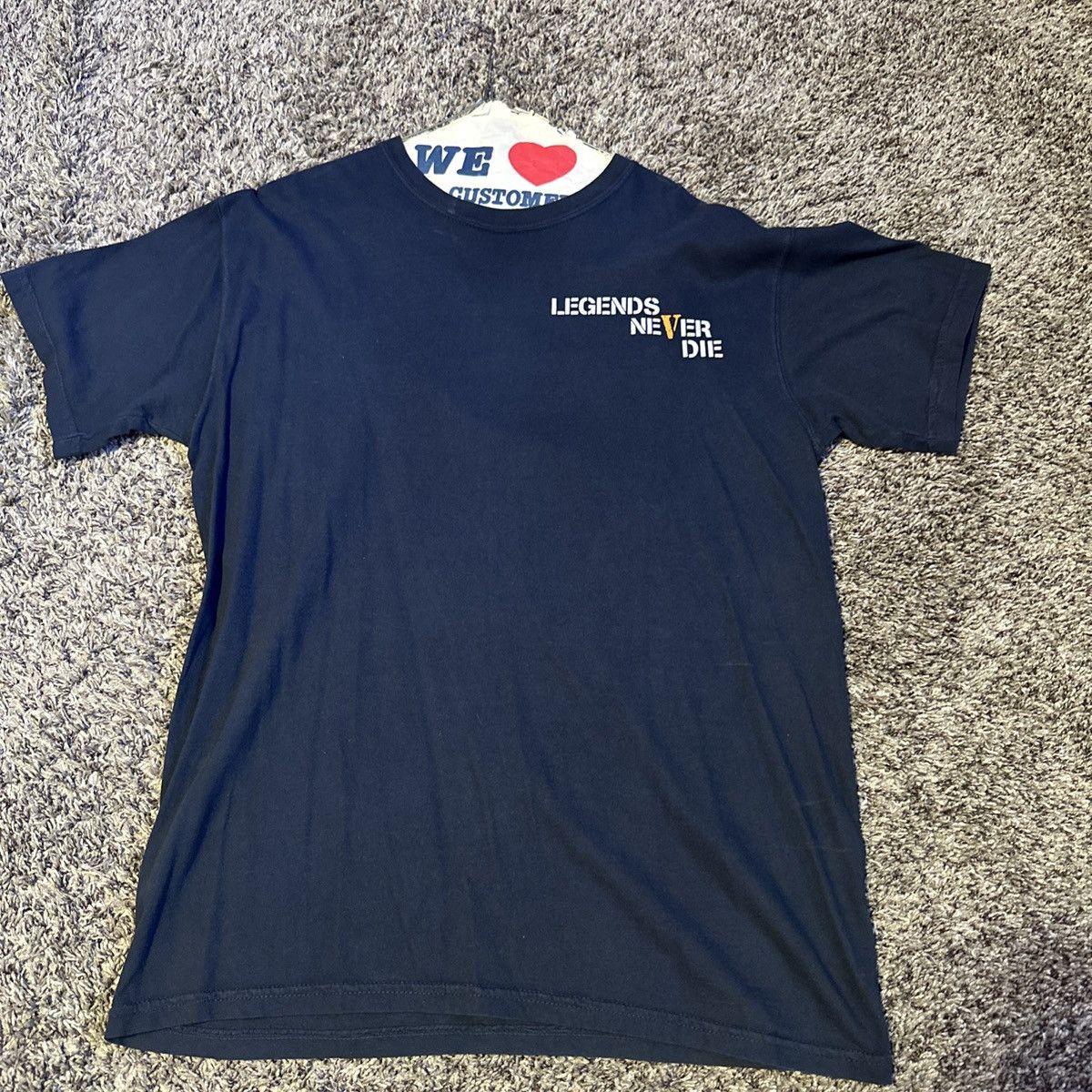 Vlone vlone legends never die shirt medium Size US M / EU 48-50 / 2 - 1 Thumbnail