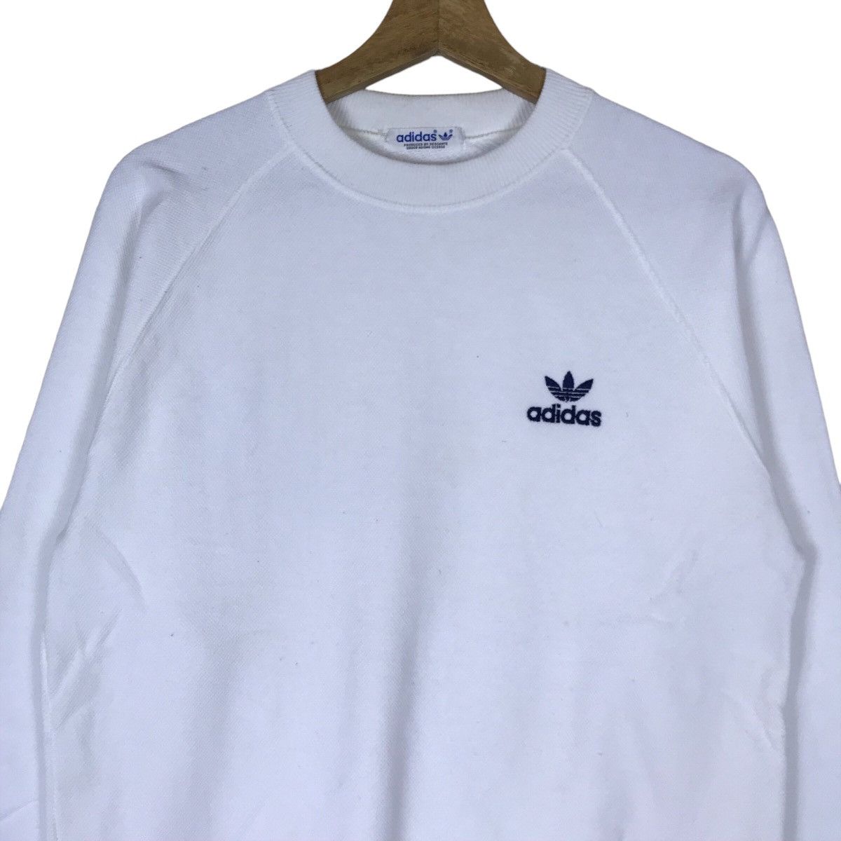 Adidas Adidas Small Logo Pullover Jumper Sweatshirt Size US L / EU 52-54 / 3 - 2 Thumbnail