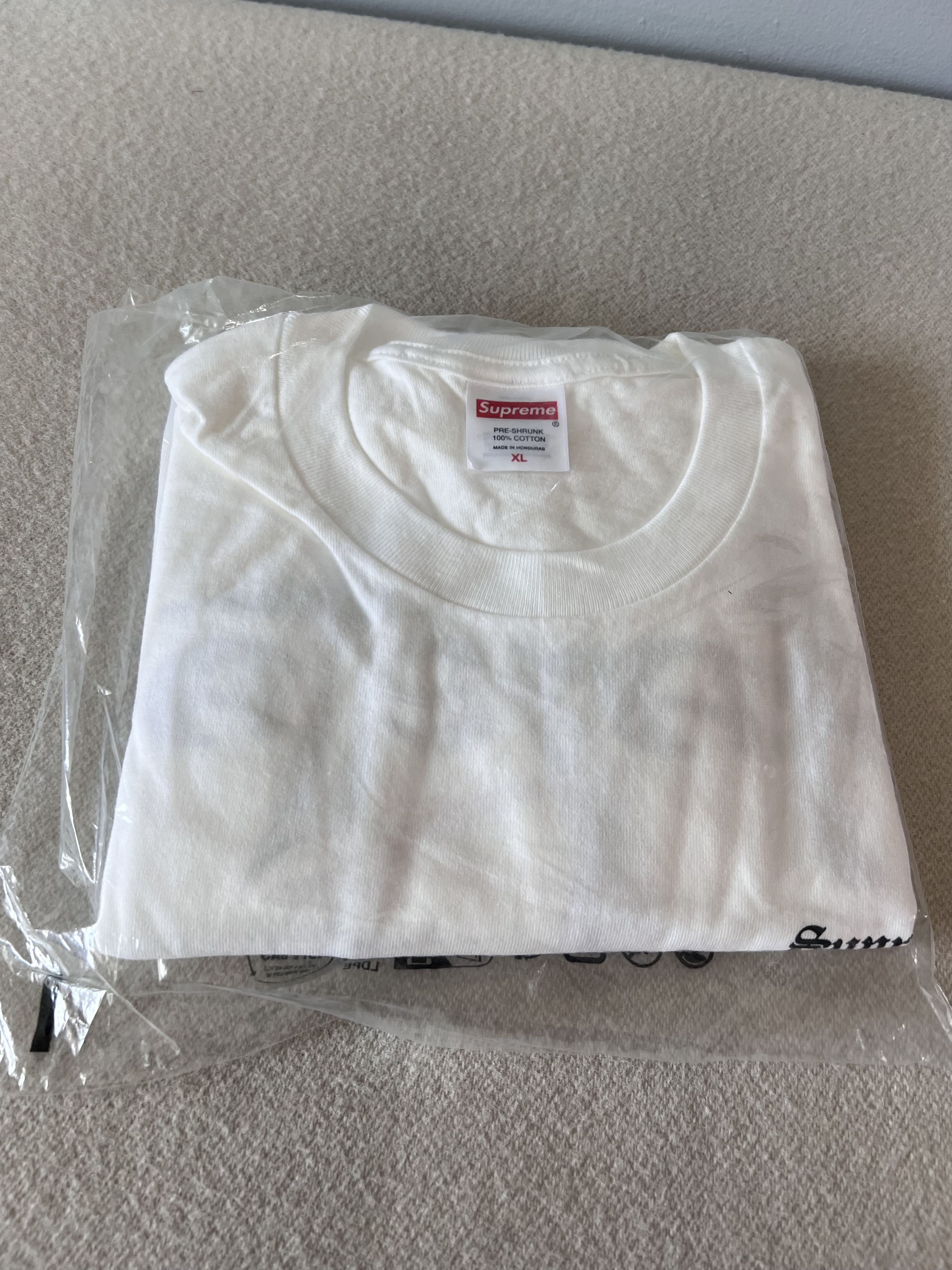 Supreme Supreme Frank Frazetta Woman With Scythe Tee in White Size US XL / EU 56 / 4 - 2 Thumbnail