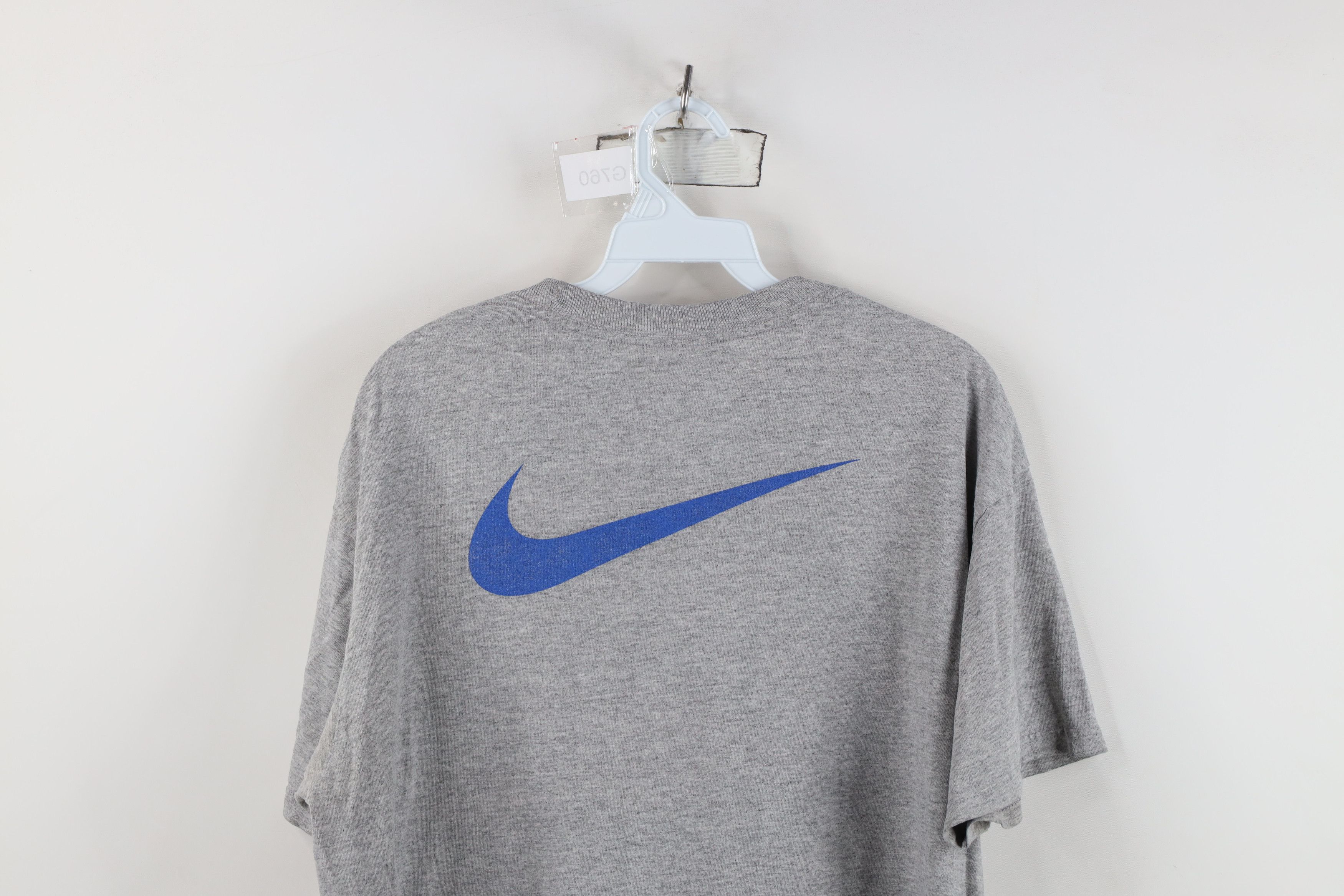Nike Vintage Nike Swoosh Eastern Ohio Basketball Camp T-Shirt Size US M / EU 48-50 / 2 - 14 Thumbnail