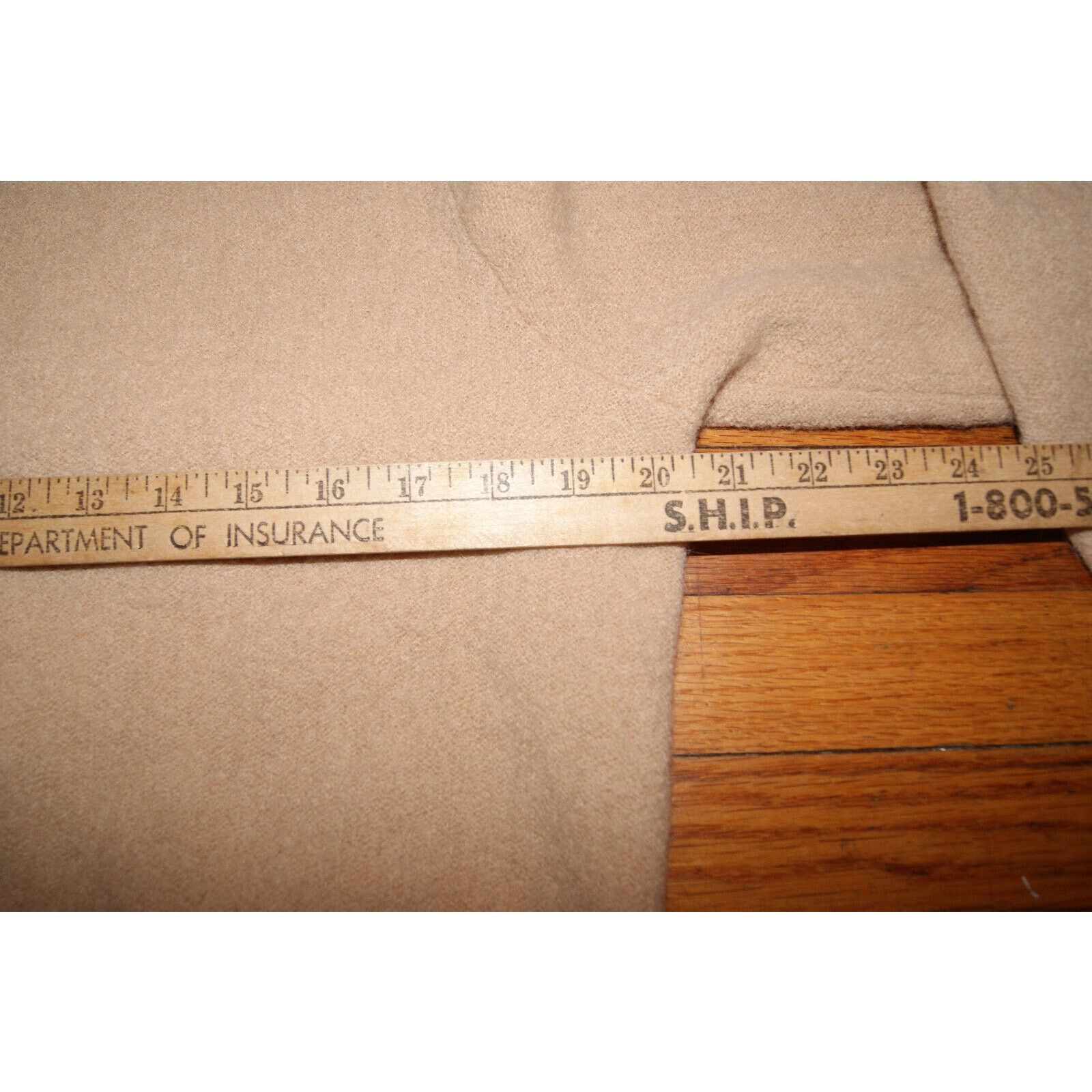 Other VTG 60s Arnold Palmer Alpaca Wool Cardigan Sweater L Holes Size US L / EU 52-54 / 3 - 11 Thumbnail