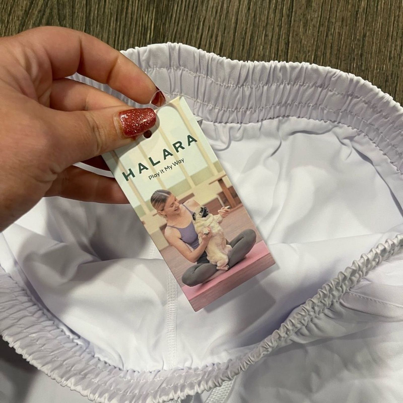 Vintage NWT Halara White Drawstring Contrast Mesh Athletic Shorts L Size 30" / US 8 / IT 44 - 4 Thumbnail