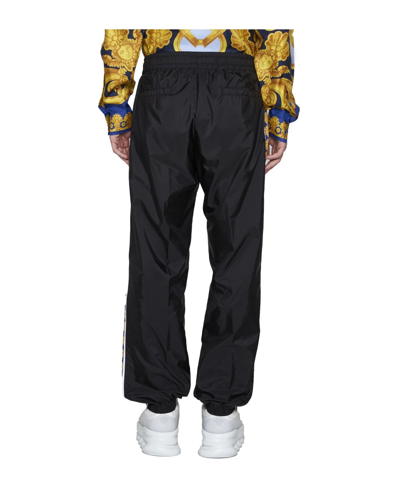 Versace o1y0525 Jogger & Sweatpant in Black Size US 32 / EU 48 - 4 Thumbnail
