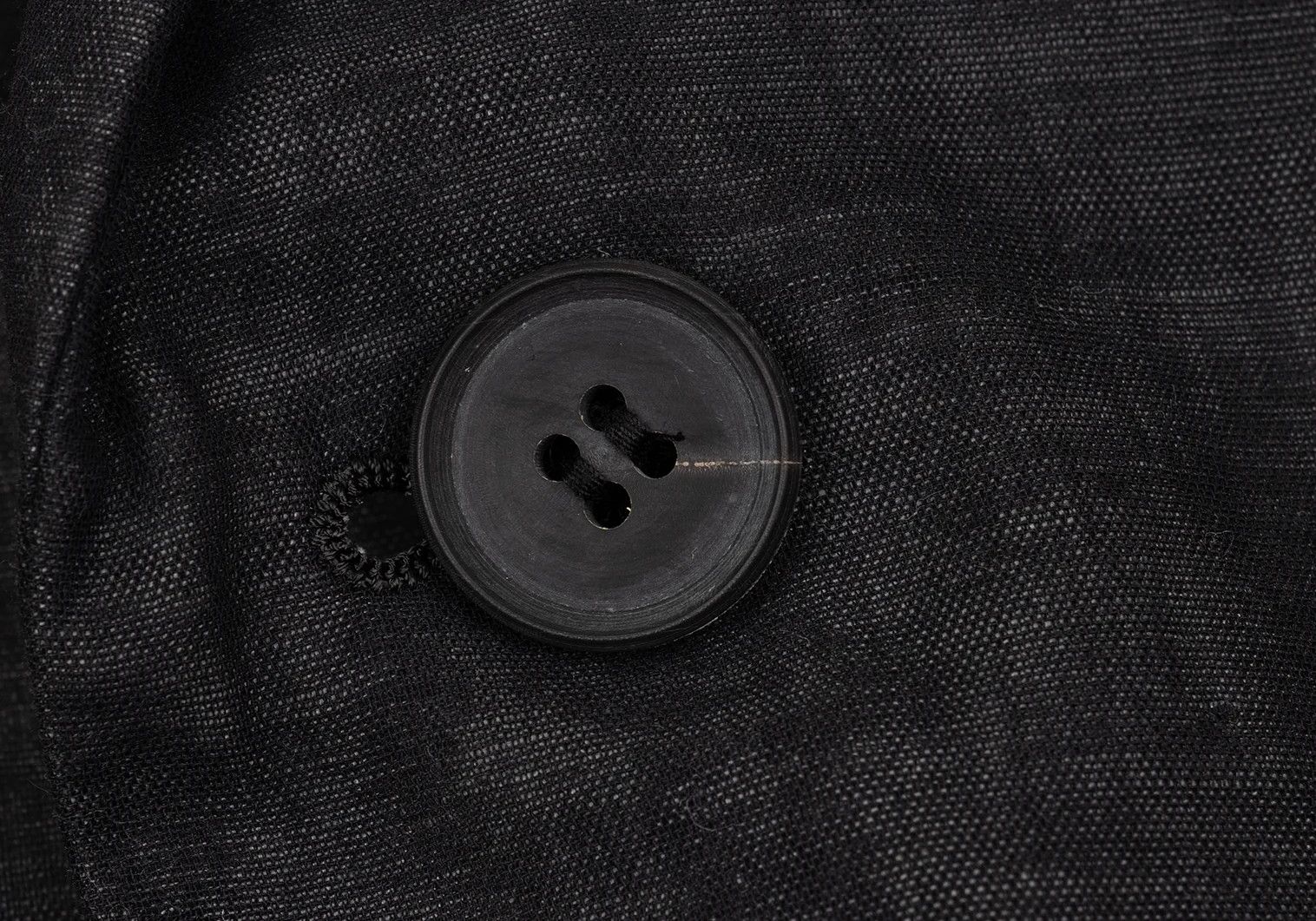Issey Miyake Cotton Linen Glossy Tailored Jacket in Black Size 4 Size US XL / EU 56 / 4 - 11 Thumbnail