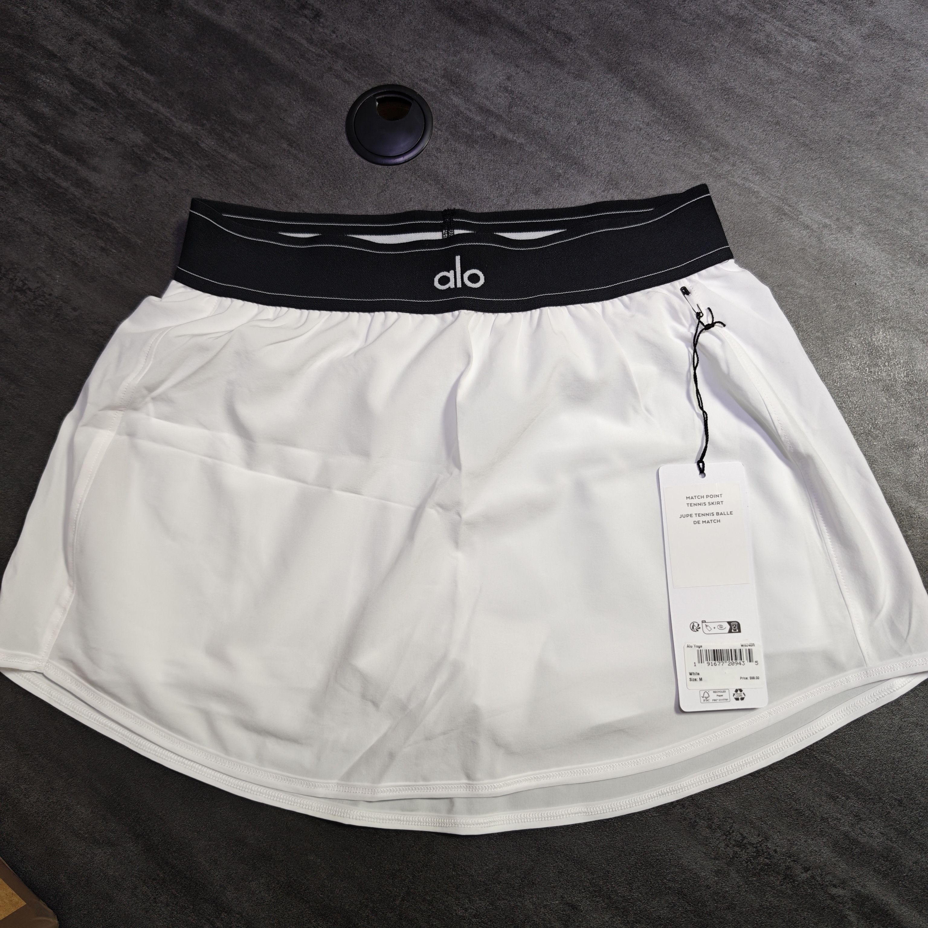 Lululemon LULU Skirts White Size 32" / US 10 / IT 46 - 1 Thumbnail