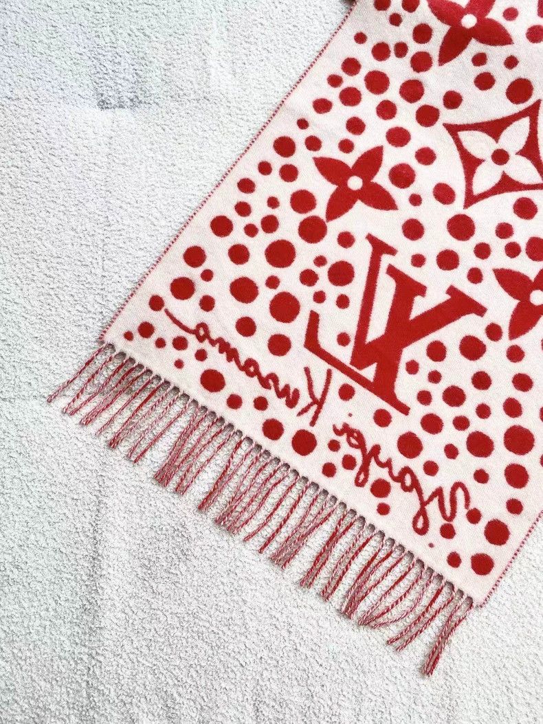 Louis Vuitton Louis Vuitton Cashmere Red and White Kusama Cashmere Scarf Size ONE SIZE - 5 Thumbnail
