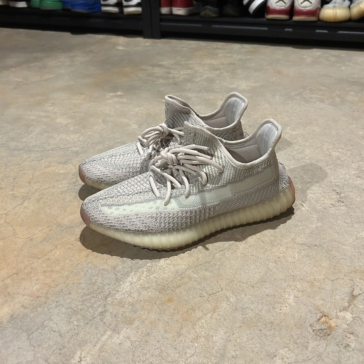 Adidas × Kanye West × Yeezy Adidas Yeezy Boost 350 V2 Citrin 2019 US 8 Size US 8 / EU 41 - 2 Thumbnail