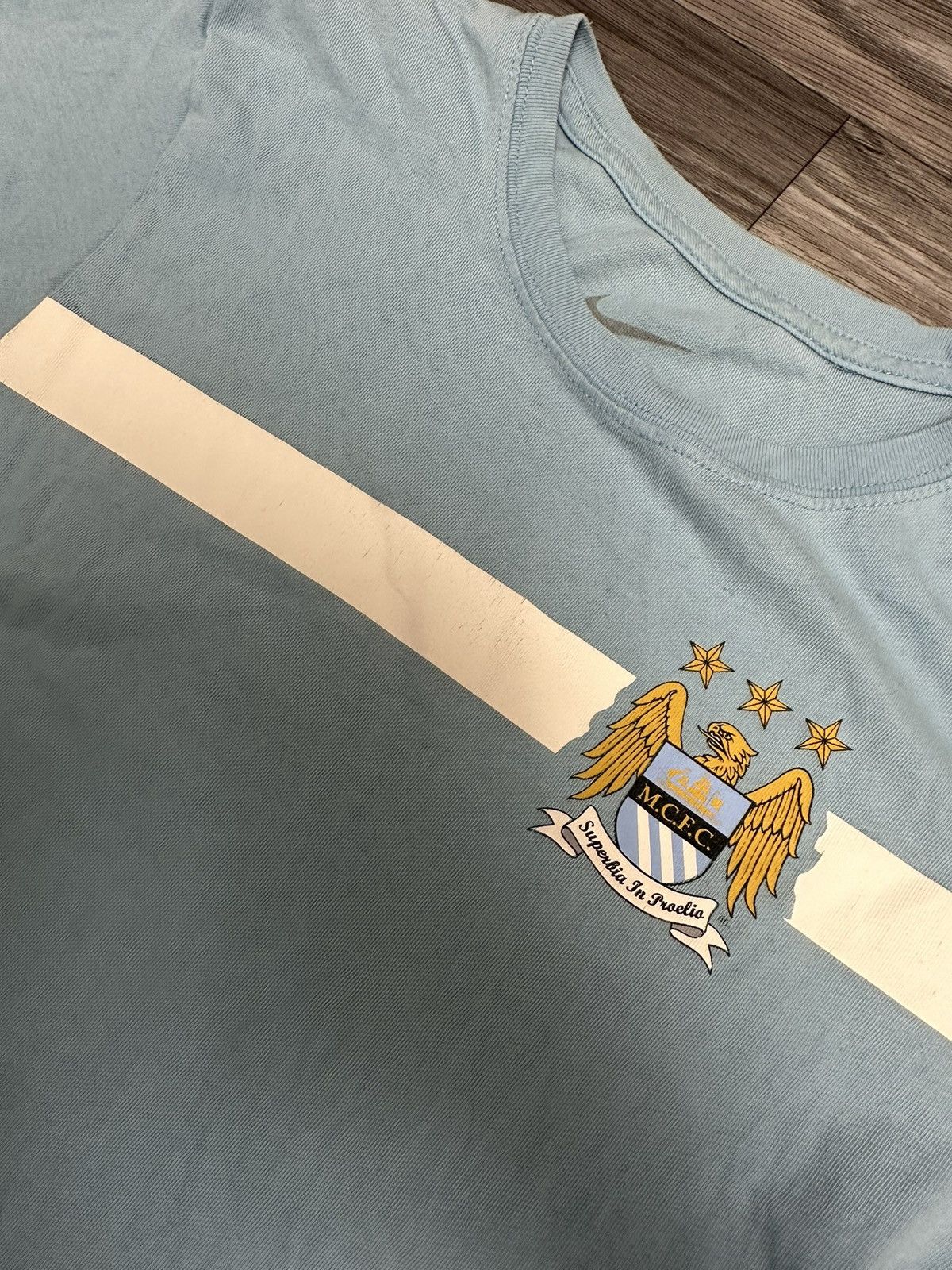Nike Nike Vintage Manchester City 2000s T shirt big swoosh hype Size US S / EU 44-46 / 1 - 2 Thumbnail