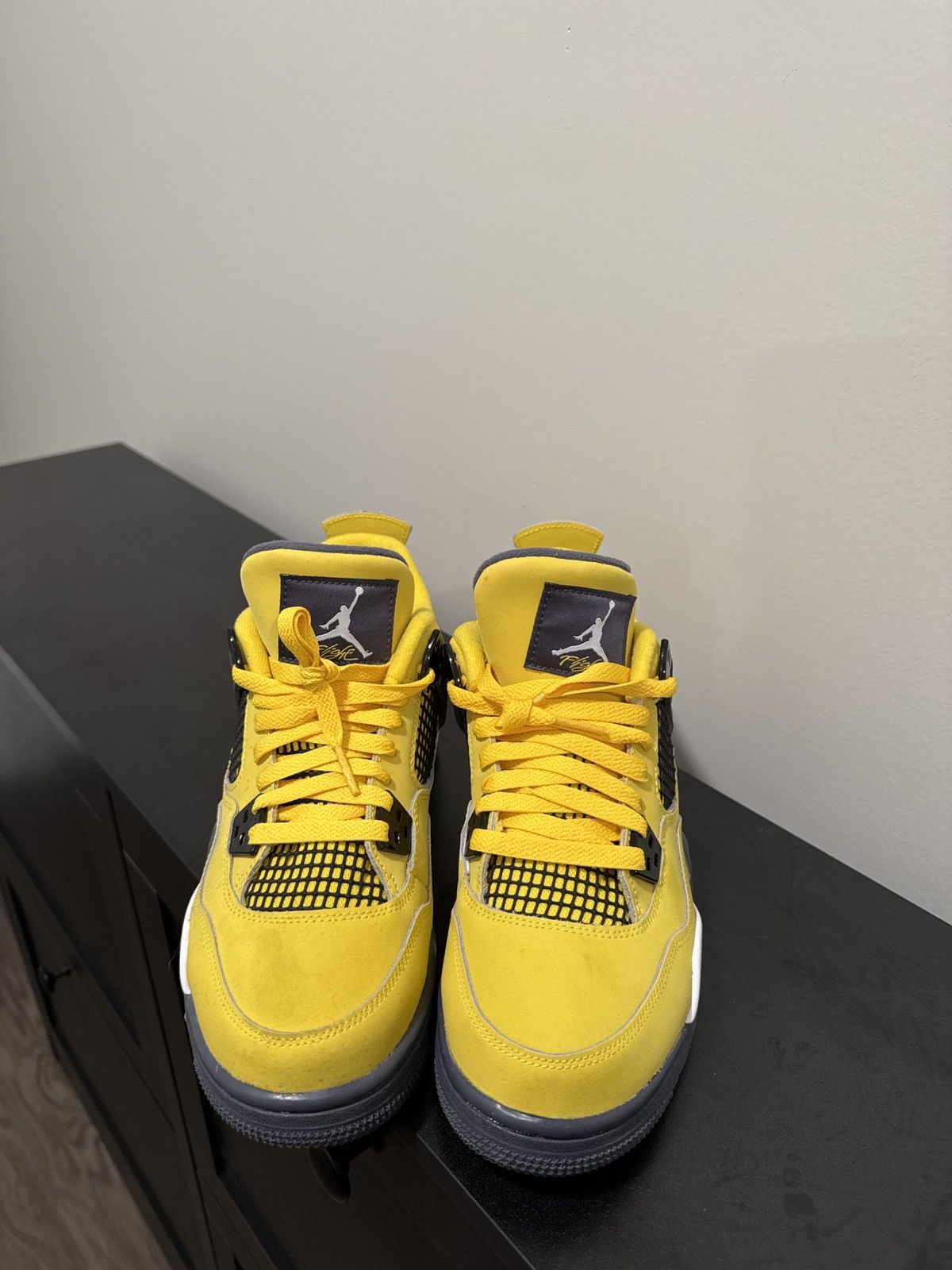 Jordan Brand × Nike Jordan 4 Retro Lightning 2021 (Gs) Size US 7 / EU 40 - 3 Thumbnail