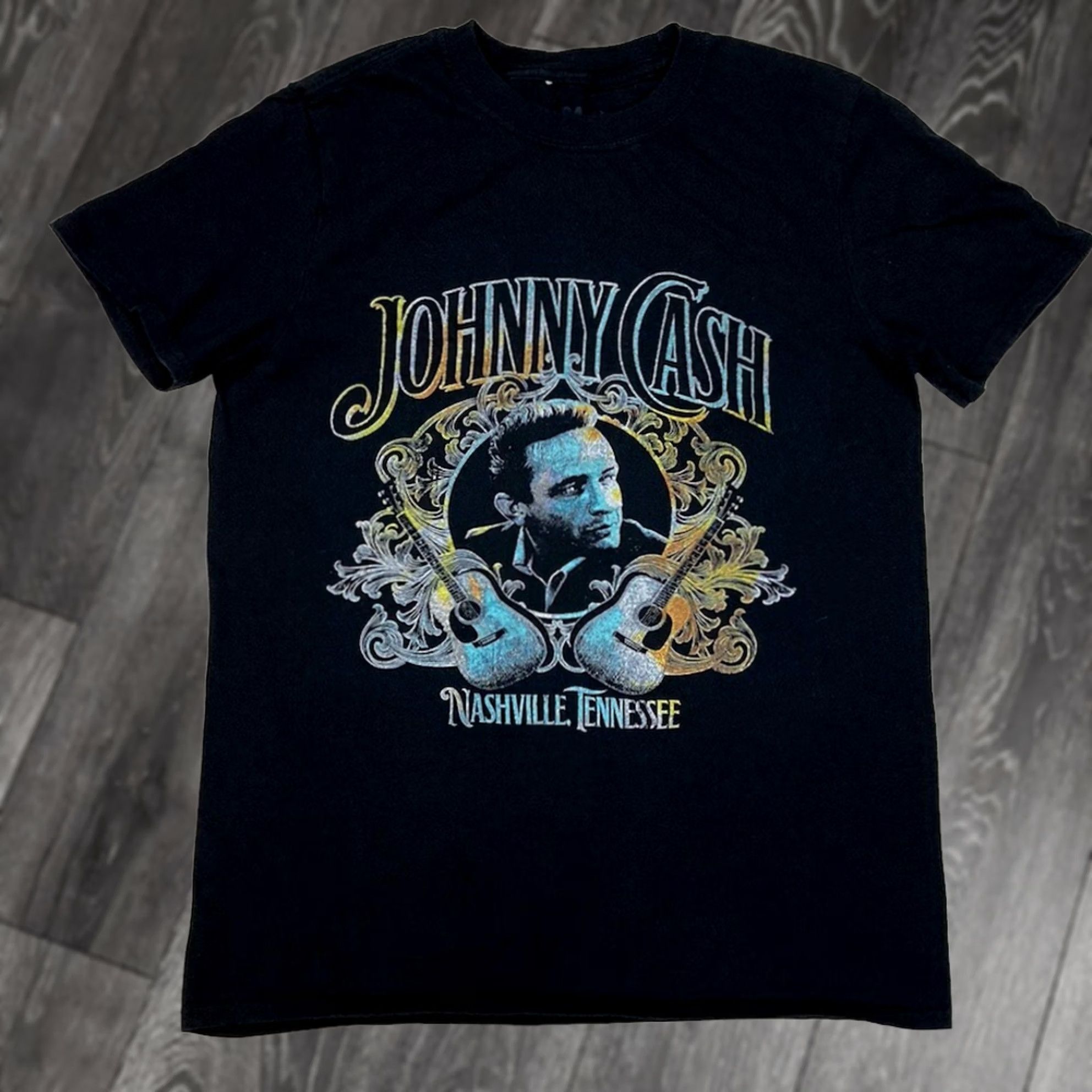 Vintage VINTAGE Johnny Cash Nashville Tennessee Graphic T-shirt Women Medium Short Sleeve Music Size M / US 6-8 / IT 42-44 - 1 Thumbnail