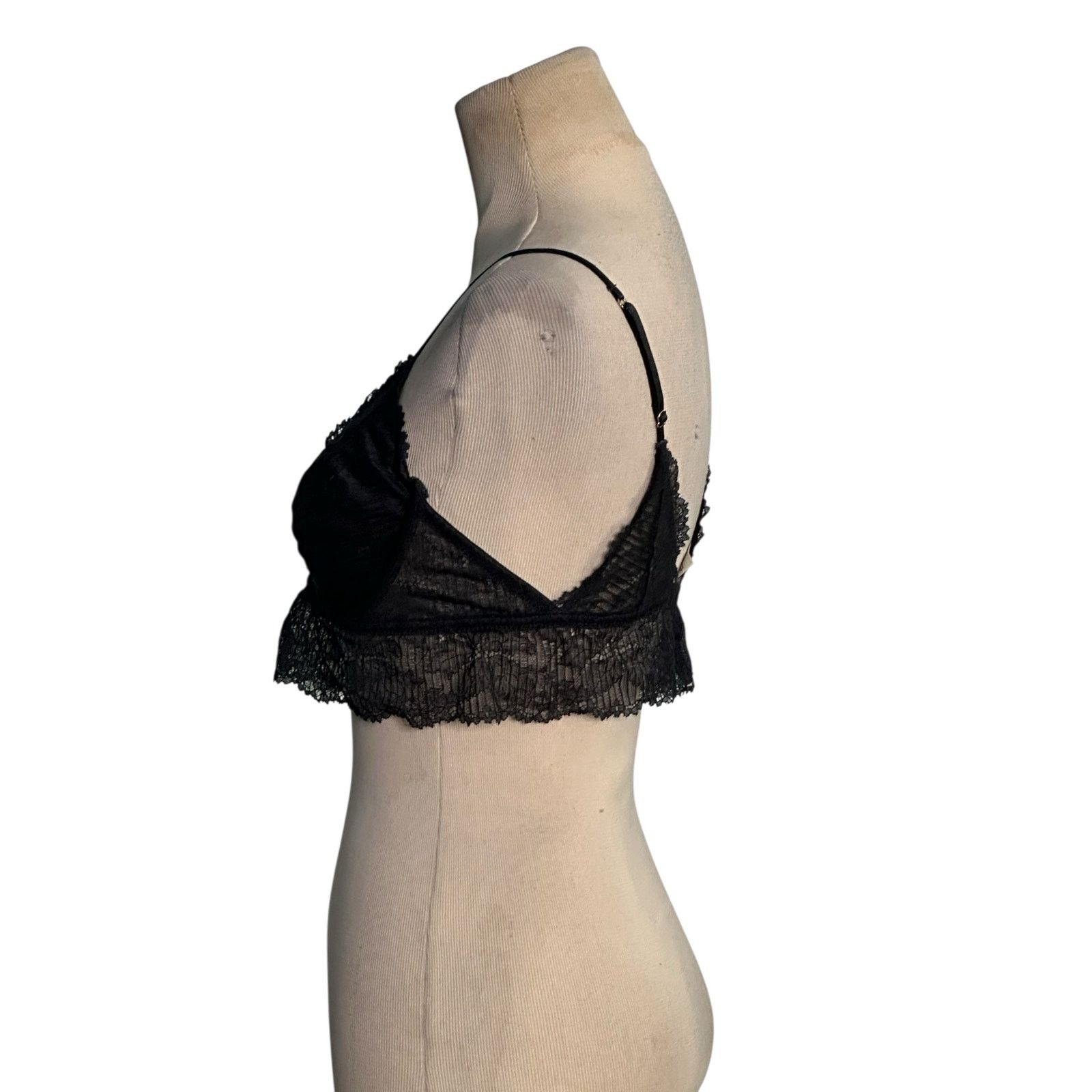 Free People Free People Intimately black lace underwire bra size Medium Size M / US 6-8 / IT 42-44 - 7 Thumbnail