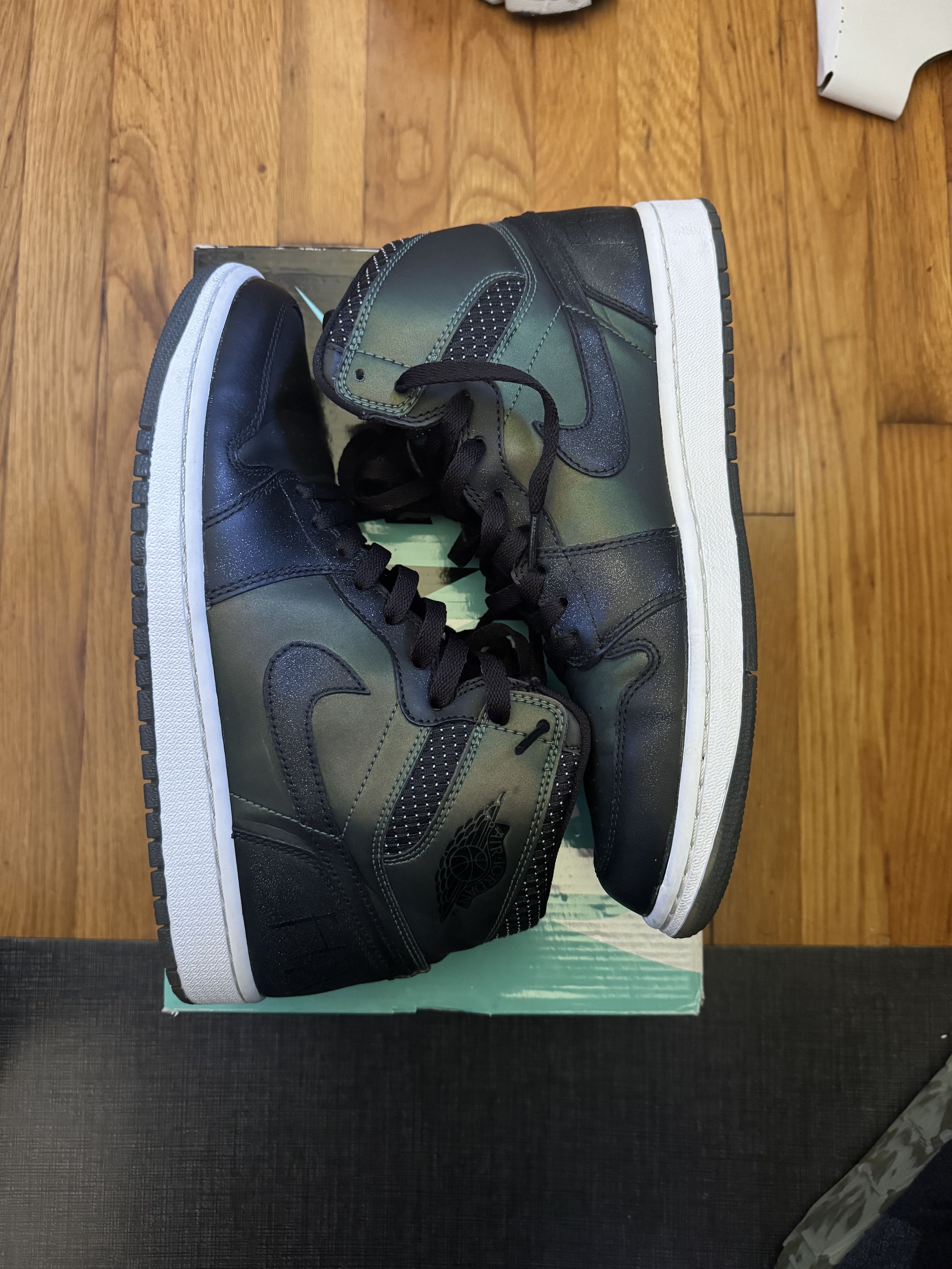 Jordan Brand × Nike jordan 1 sb Size US 9 / EU 42 - 1 Thumbnail