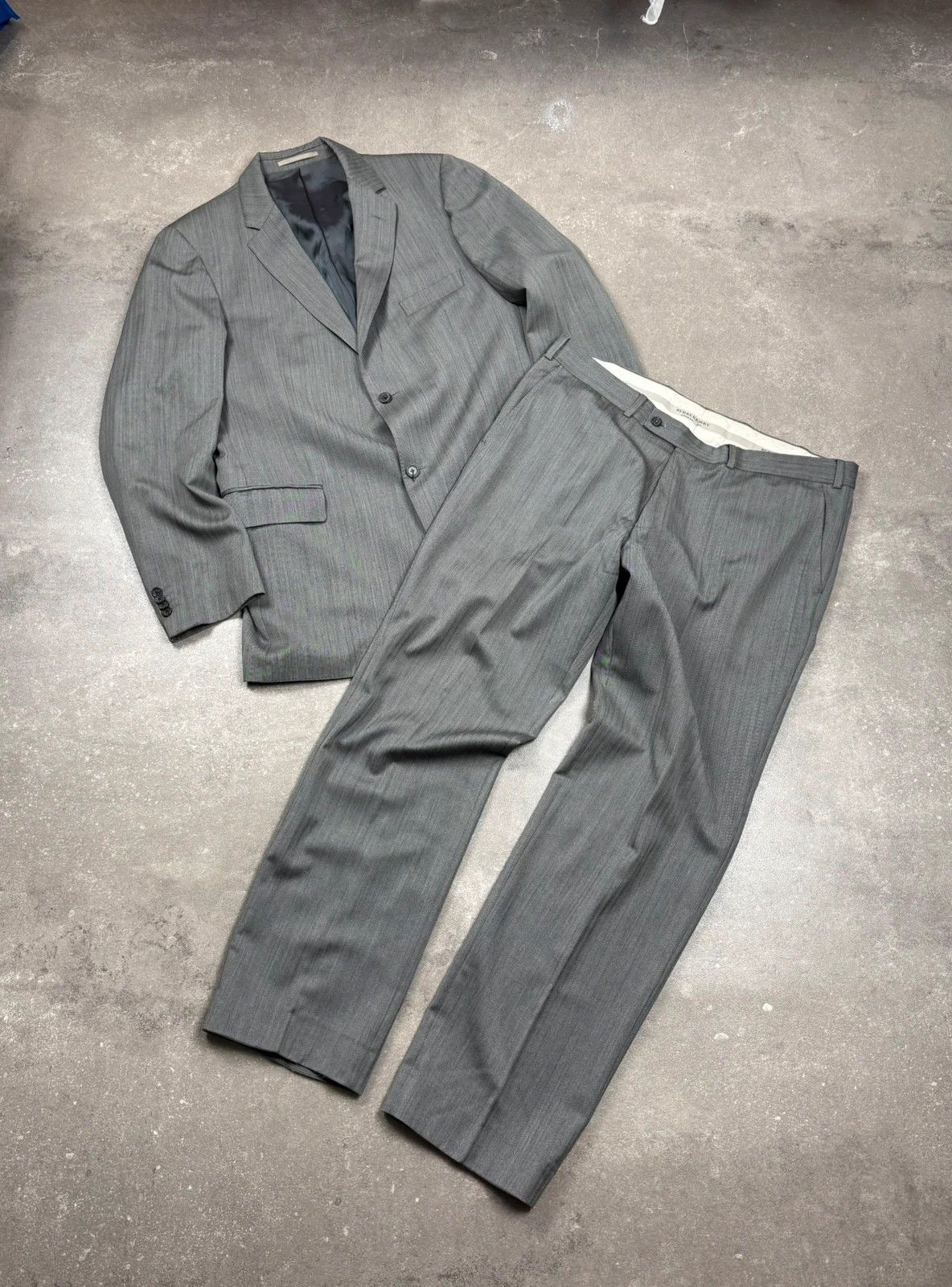 Burberry Burberry suit costumes pantalon blazer old money luxury Size 54R - 1 Thumbnail