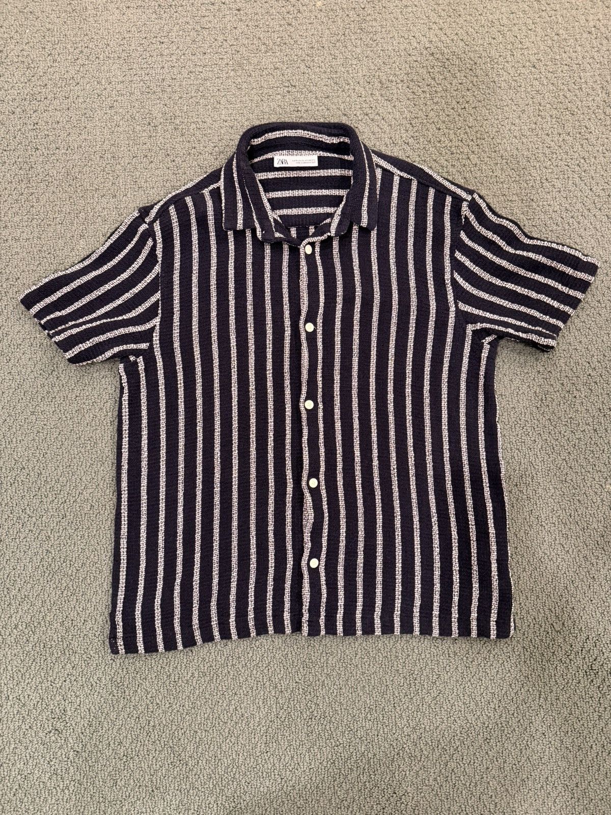 Zara KNIT BUTTON UP ZARA Size US XL / EU 56 / 4 - 1 Thumbnail
