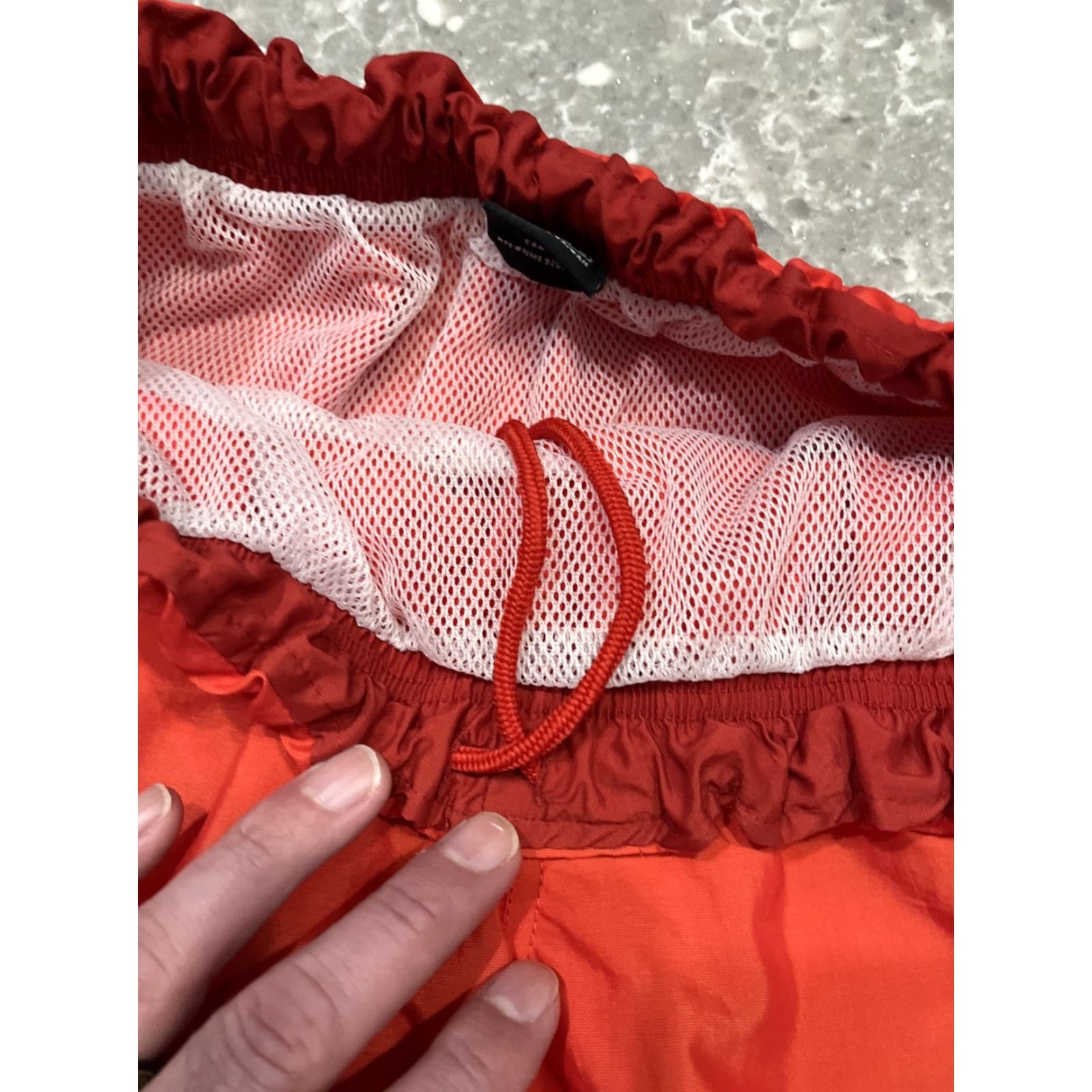 Nike VINTAGE Nike VB Shorts Men’s M Red Volleyball Beach 90s Lined Trunks Bottom Size US 31 - 4 Thumbnail