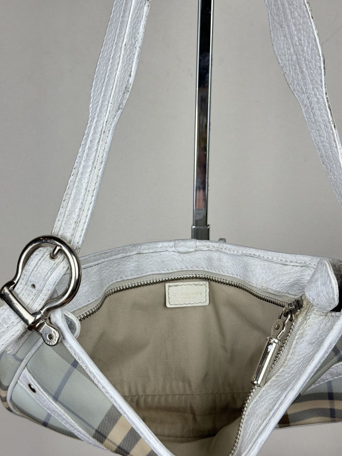 Burberry Leather shoulder bag Burberry original luxury casual item Size ONE SIZE - 3 Thumbnail
