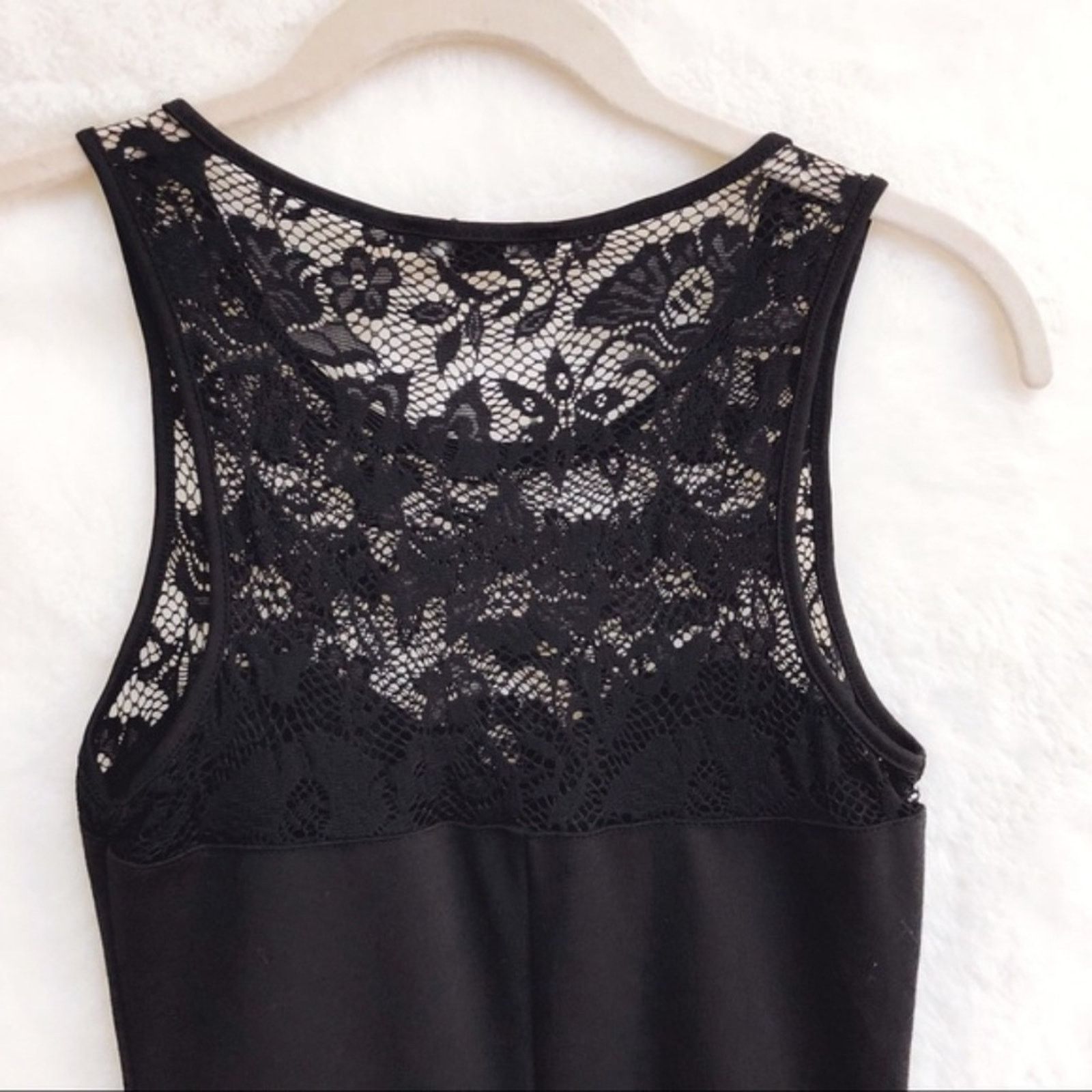 Forever 21 Forever 21 Black Body Con Top Lace Mini Dress Size S / US 4 / IT 40 - 2 Thumbnail