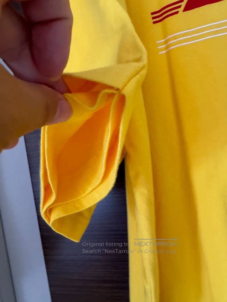 Vetements Vetements short sleeves Size US S / EU 44-46 / 1 - 2 Thumbnail