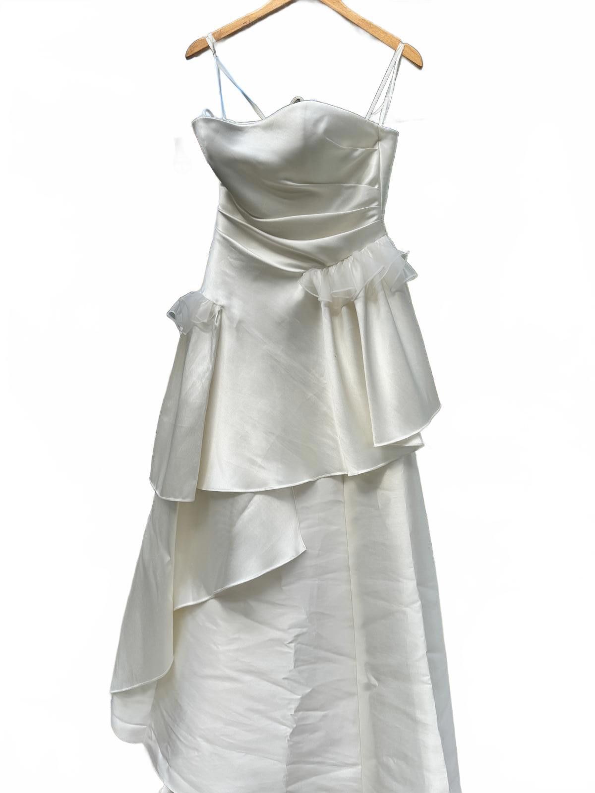 Other Elegant White Maxi Dress with Layered Design Size M / US 6-8 / IT 42-44 - 2 Thumbnail