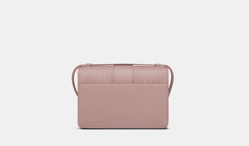 o1w1db10124 Size: OS 30 Montaigne Bag in Blush