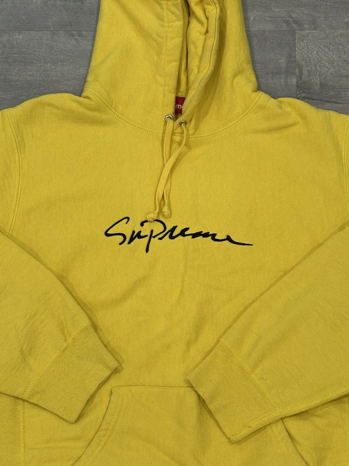 Supreme Supreme Classic Script Hooded Sweatshirt Size US XL / EU 56 / 4 - 2 Thumbnail