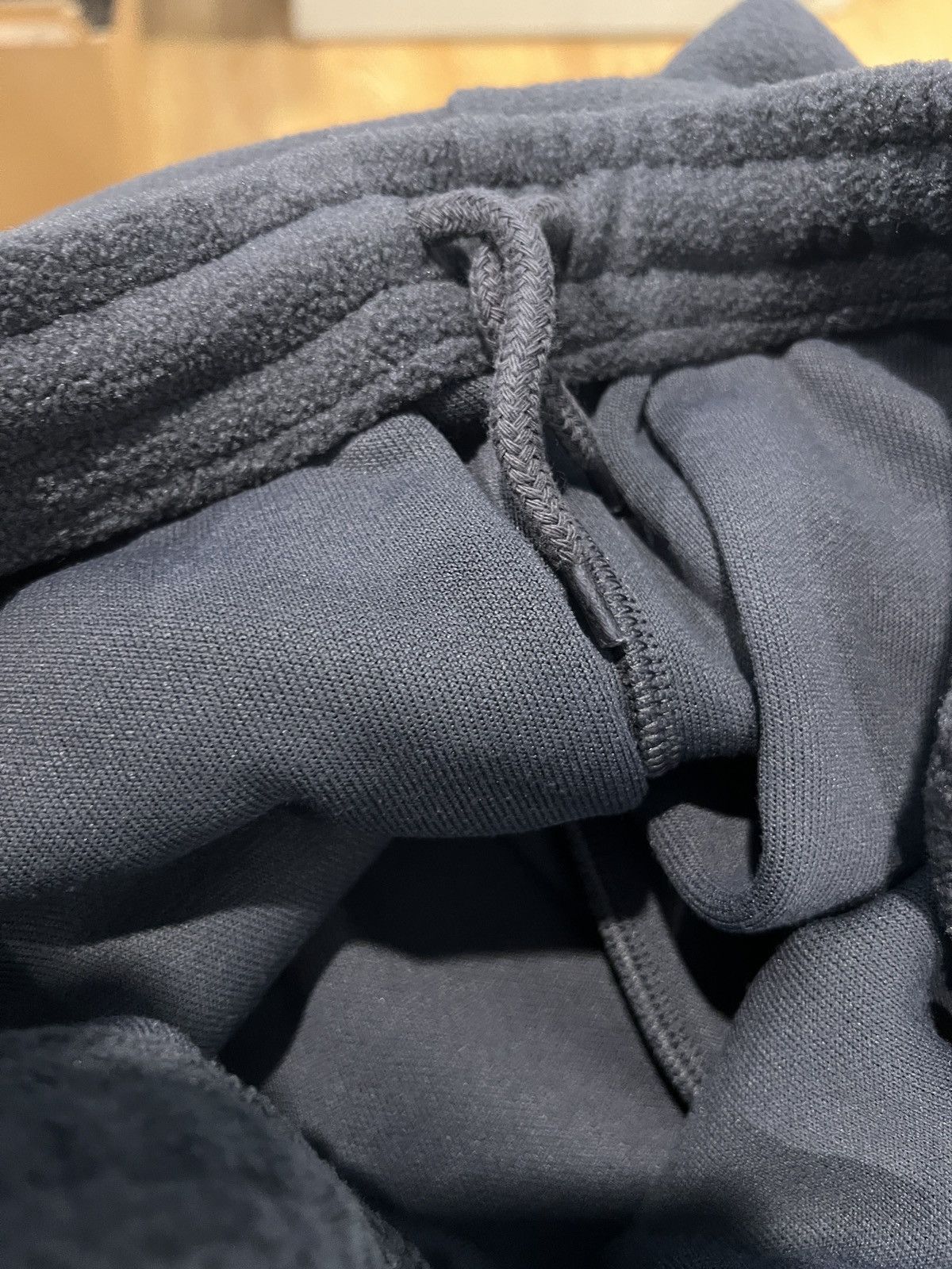 Balenciaga × Gap × Yeezy Yeezy Gap Balenciaga Polar Fleece Joggers Dark Gray Size US 32 / EU 48 - 4 Thumbnail