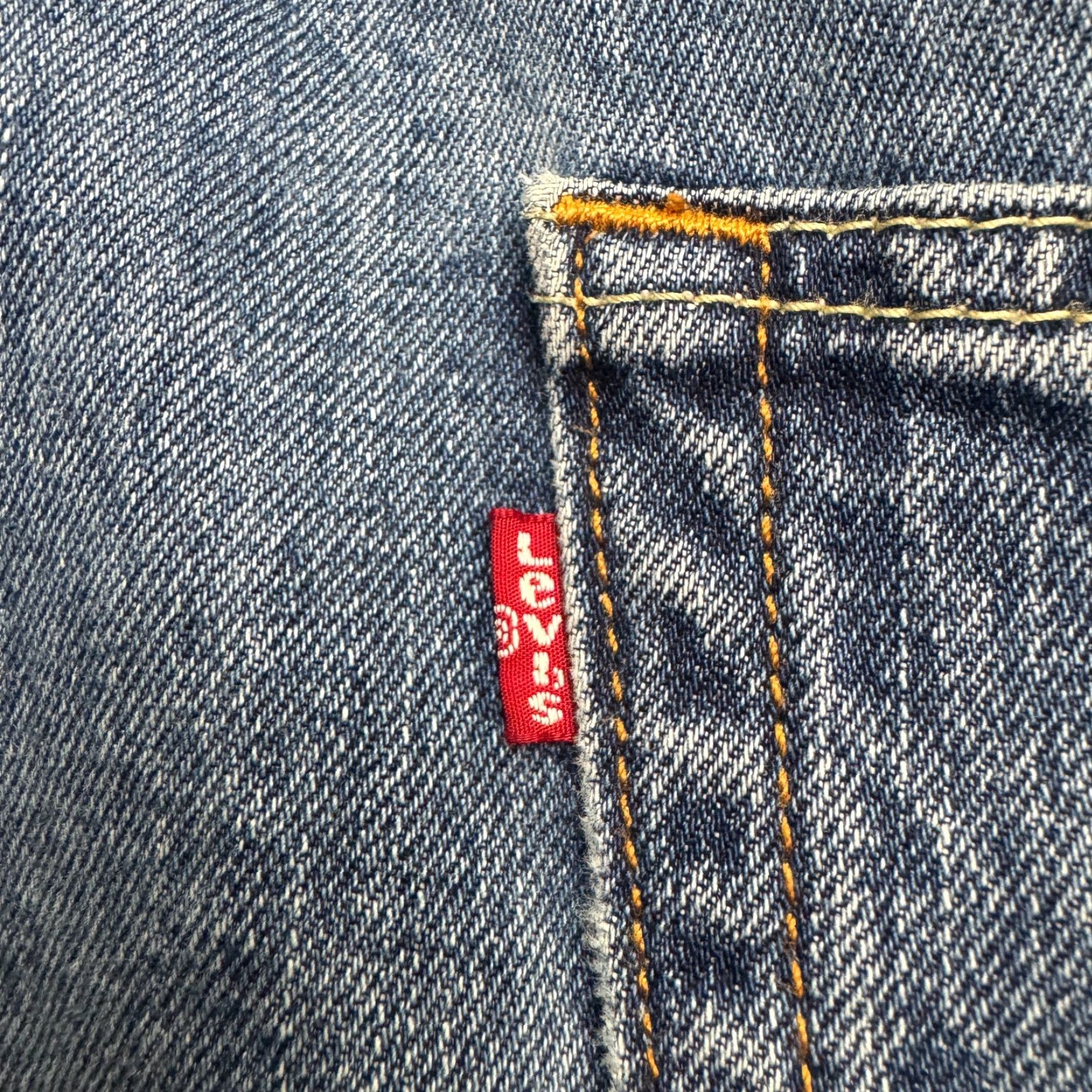 Levi's VINTAGE Levi's 550 Jeans - Denim Straight Leg - 42x29 M Blue Medium Wash Mens Regular Structured Comfort Size US 42 / EU 58 - 5 Thumbnail