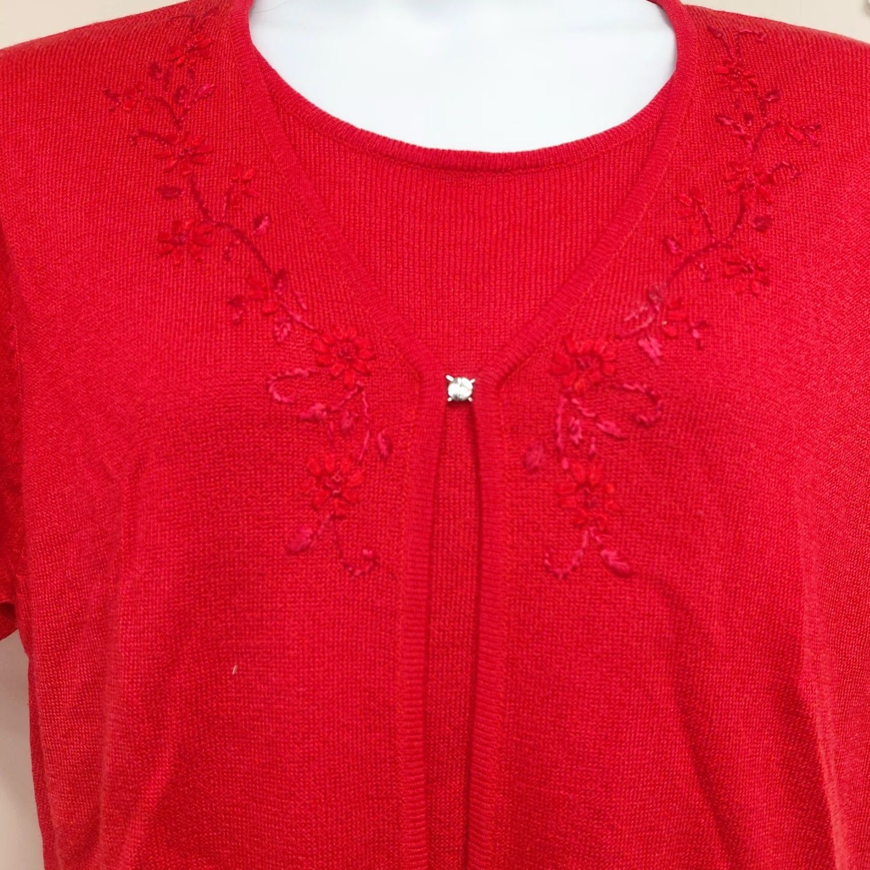 Vintage Sag Harbor 2-in-1 Cardigan Womens Size 1X Red Button Closure Short Sleeves Valen Size XL / US 12-14 / IT 48-50 - 2 Thumbnail