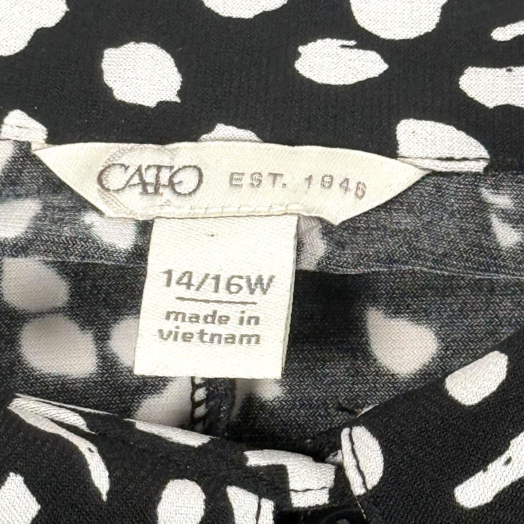Vintage VINTAGE Cato Blouse 14/16W Polka Dot Button Front Tunic Top Stretch Tie Back Career Work Size XL / US 12-14 / IT 48-50 - 2 Thumbnail
