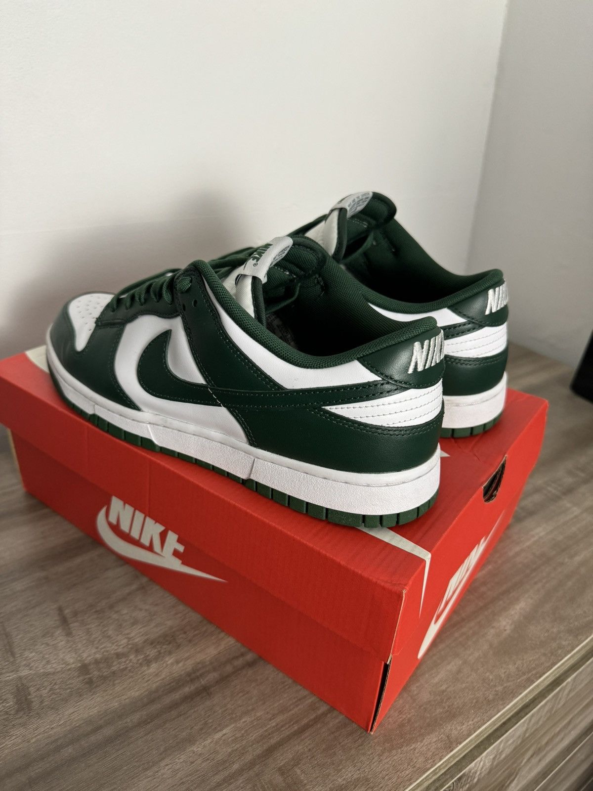 Jordan Brand Nike Dunk Low Michigan State Size US 11 / EU 44 - 2 Thumbnail
