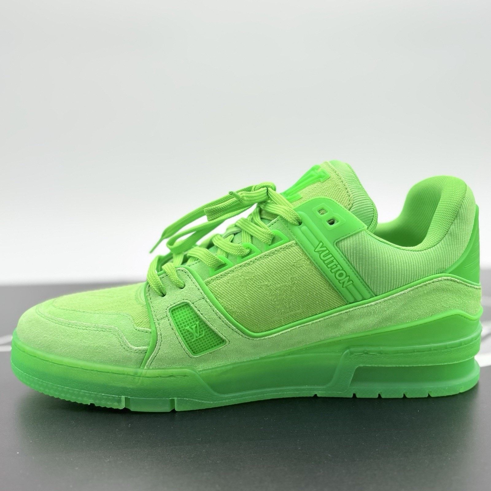 Louis Vuitton Louis Vuitton Trainer ' Fluorescent Green ' | BRAND NEW! Size US 9.5 / EU 42-43 - 4 Thumbnail