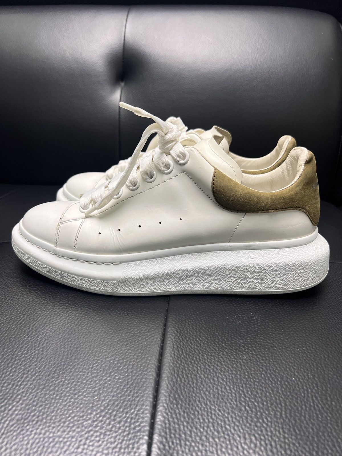 Alexander McQueen Alexander McQueen Platform Sneakers Size US 7.5 / EU 40-41 - 2 Thumbnail