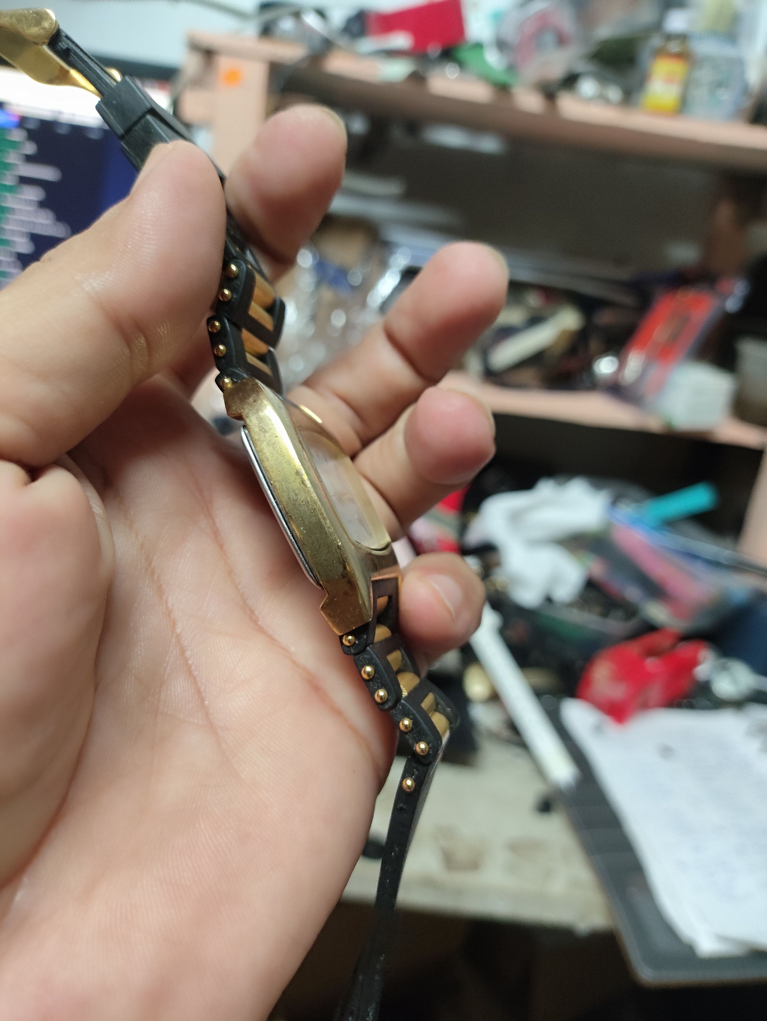 Vintage BIJOUX TERNER (NO.QA2486G) Vintage Japan Quartz Watch Size ONE SIZE - 8 Thumbnail