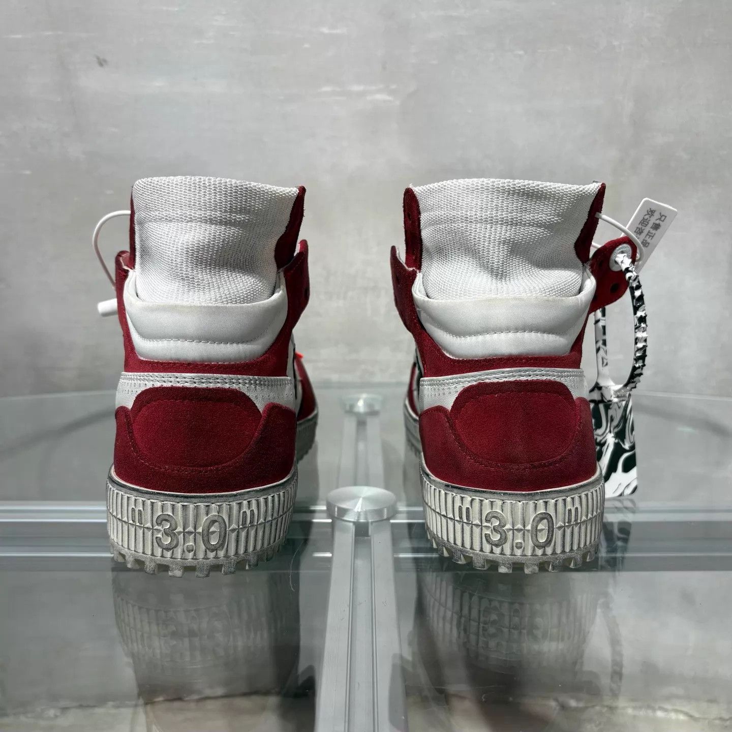 Off-White Off-White Red & White Distressed Sneakers EU 42 Size US 9 / EU 42 - 6 Thumbnail