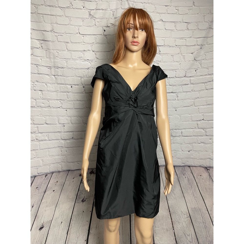 Marc Jacobs Marc Jacobs Off-Shoulder Gathered Mini Silk Black Dress wit Size M / US 6-8 / IT 42-44 - 2 Thumbnail
