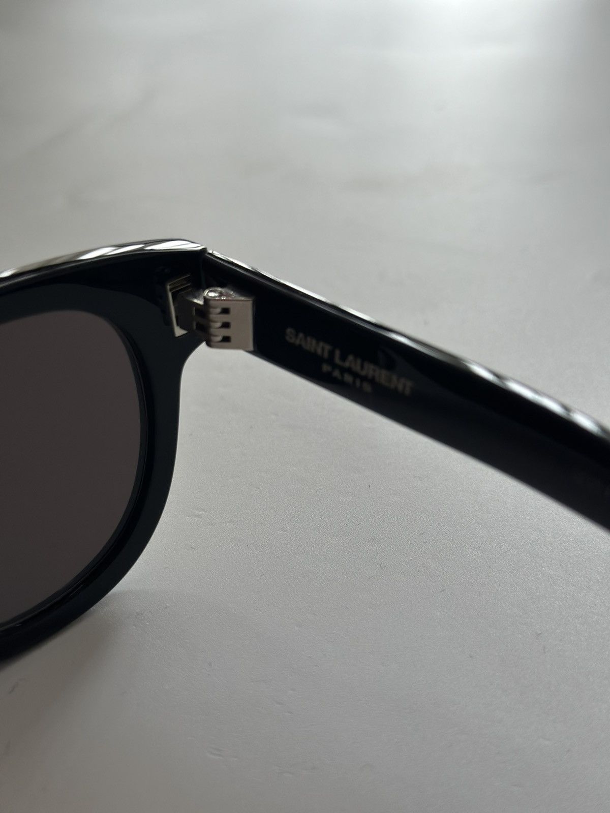 Yves Saint Laurent Saint Laurent SL 571 Sunglasses – NEW without tags Size ONE SIZE - 7 Thumbnail